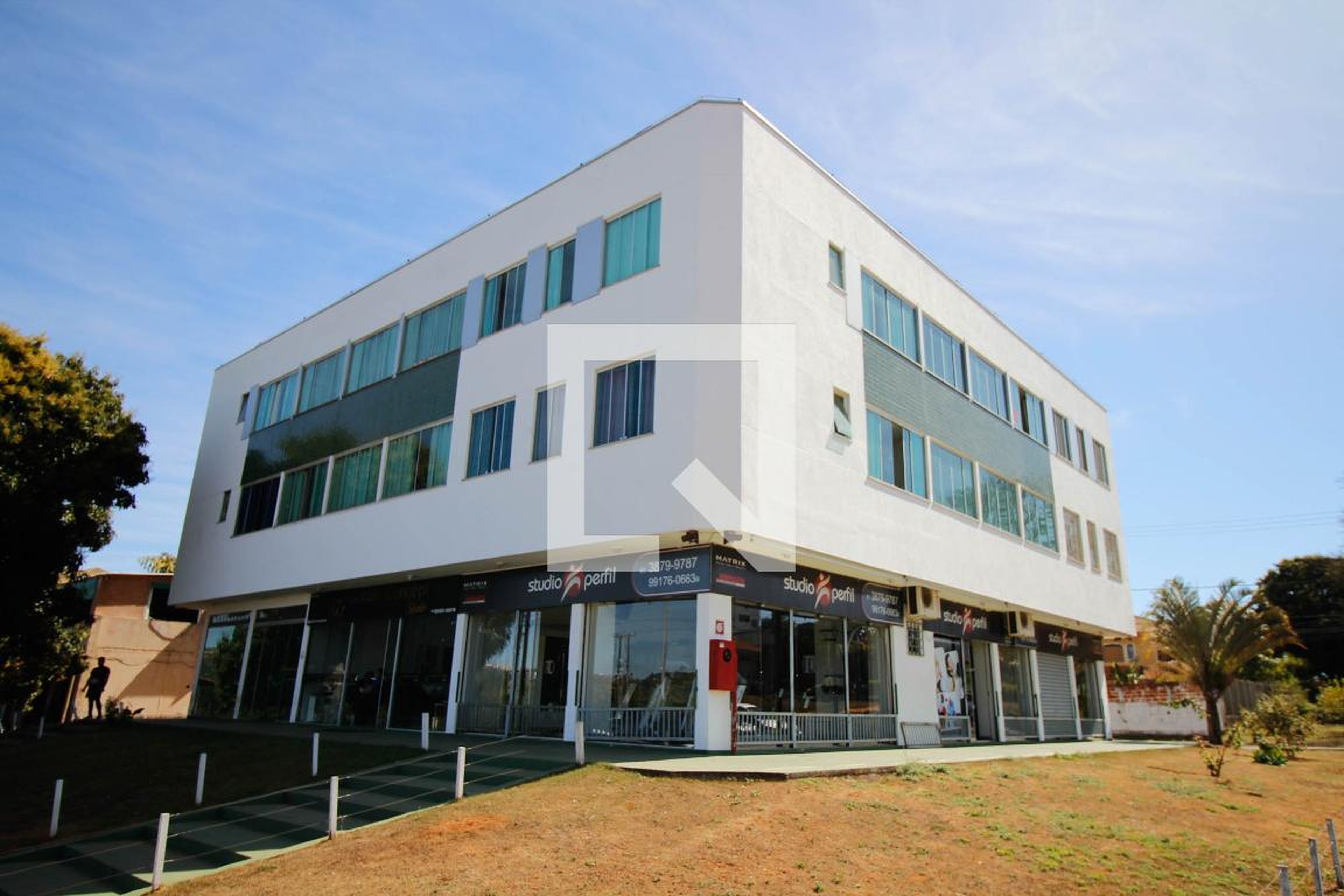 Fachada Condomínio em Q 3 Cl, 20