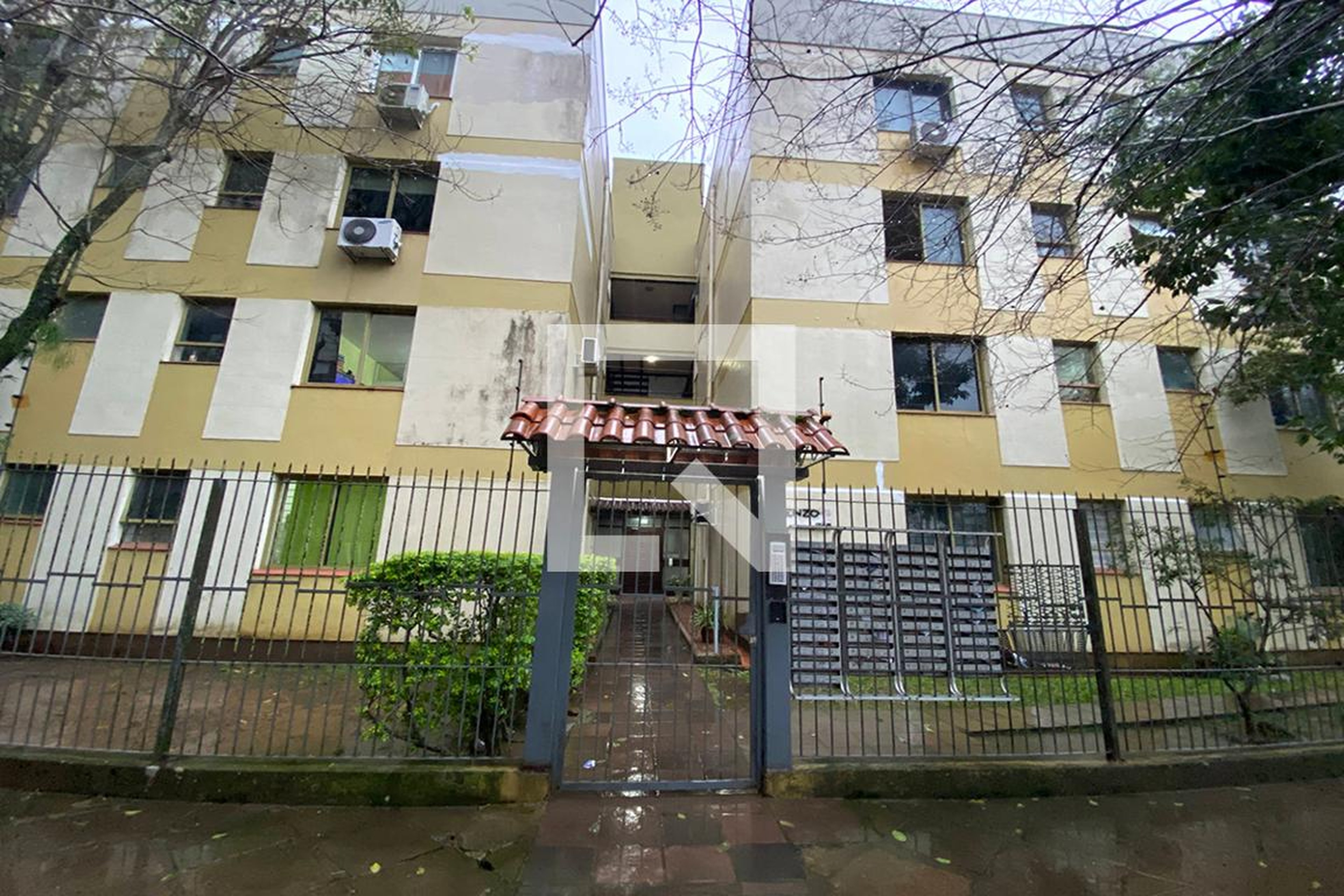 Fachada do Prédio Condomínio em Rua José Bonifácio, 246