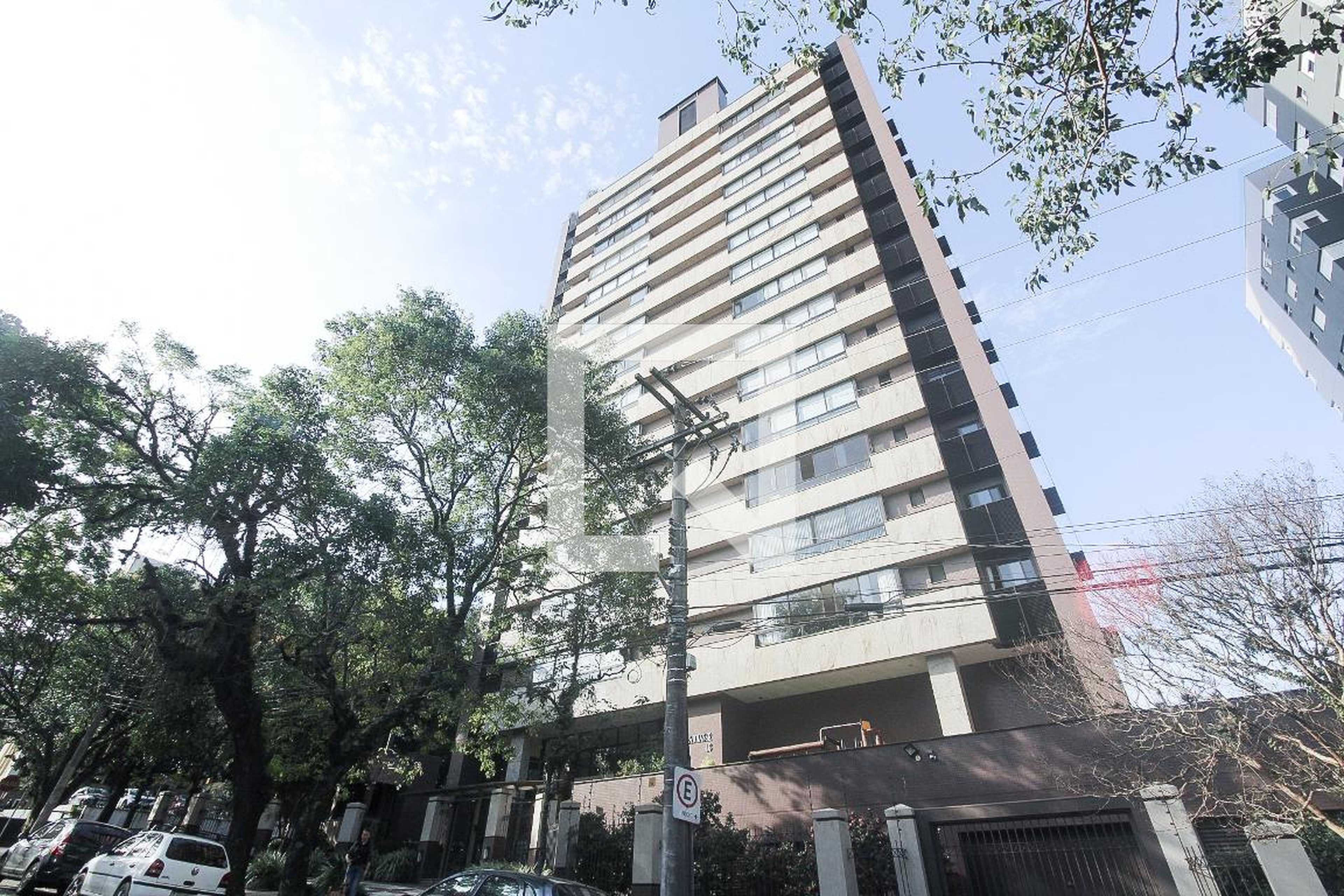 Fachada do Condomínio Edifício Montparnasse