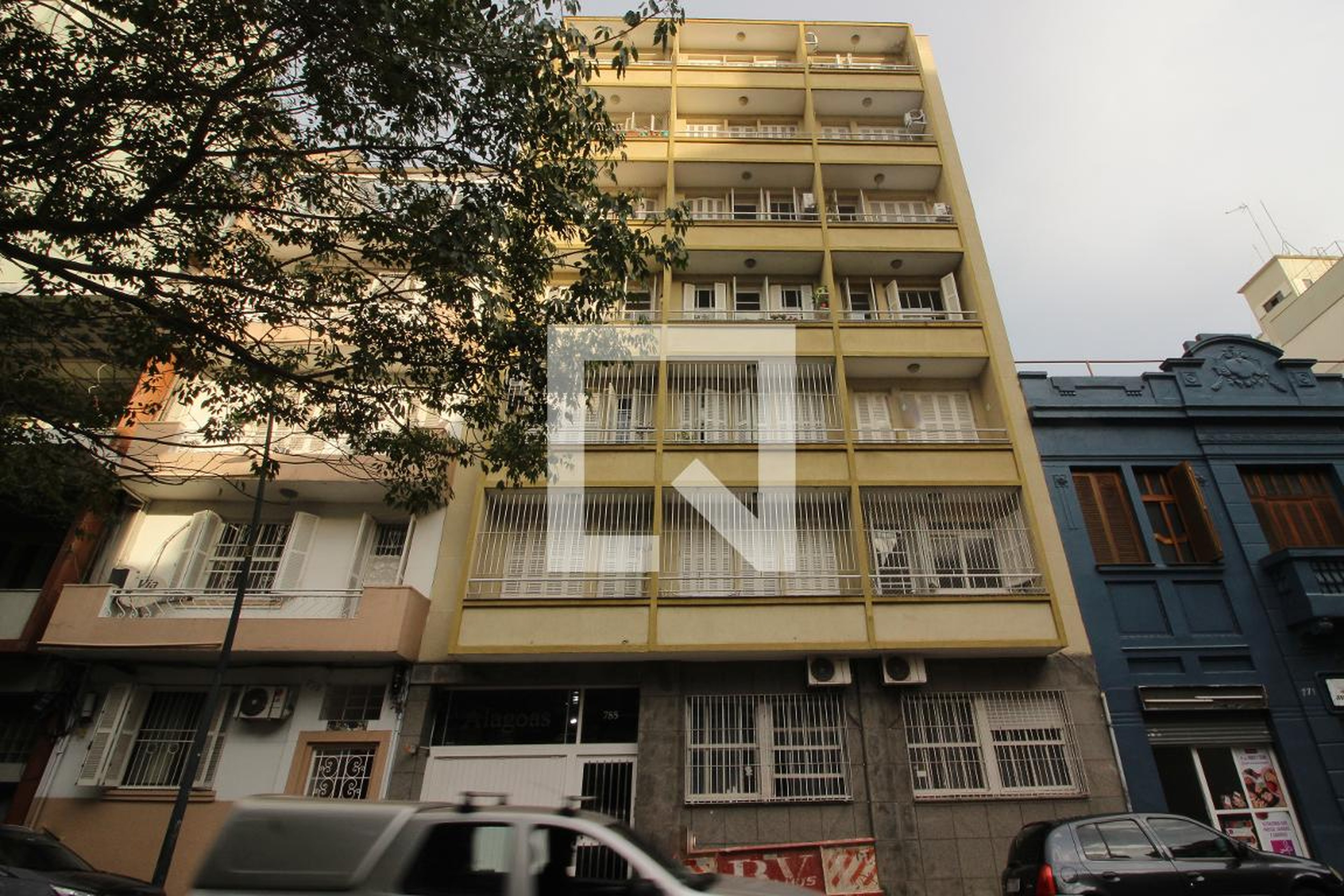 Fachada do Prédio Condomínio em Rua Riachuelo, 785