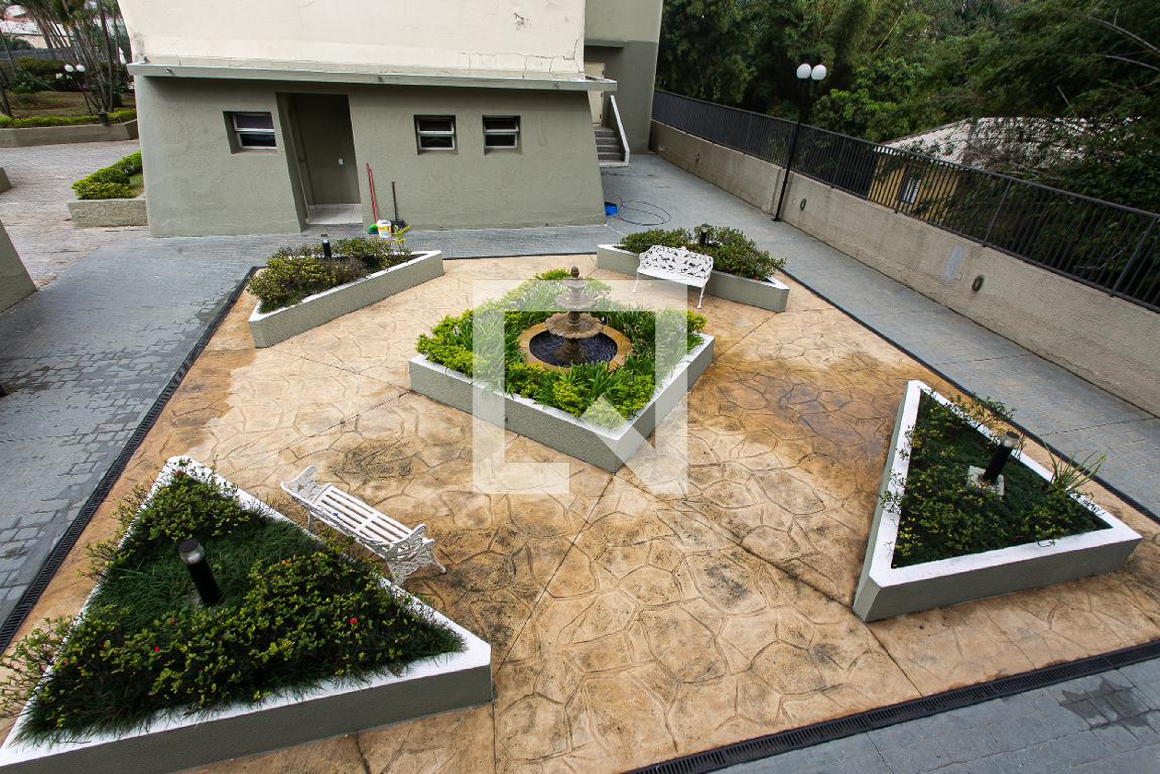 Área comum - Jardins do Louvre