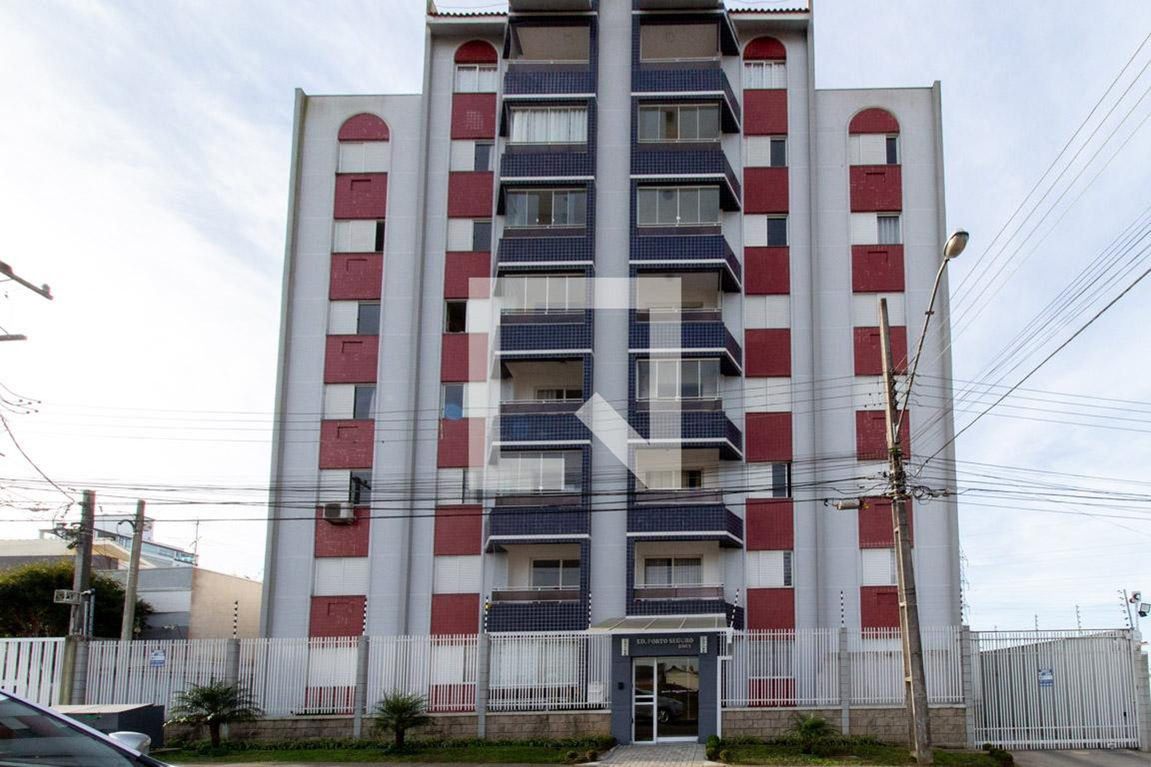Fachada do Condomínio Edifício Residencial Porto Seguro