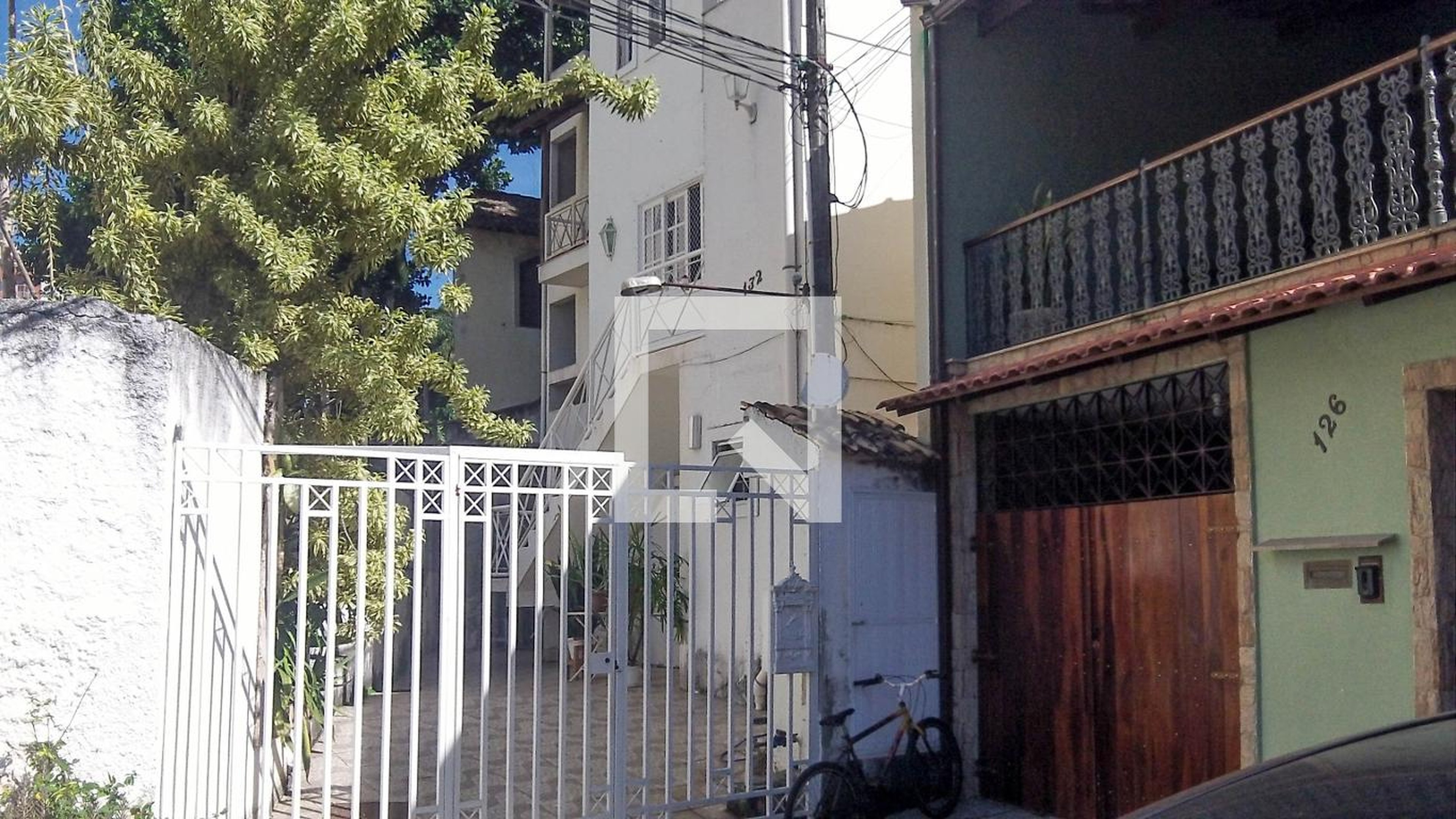 Fachada Condomínio em Rua Soldado Joaquim de Líra, 132