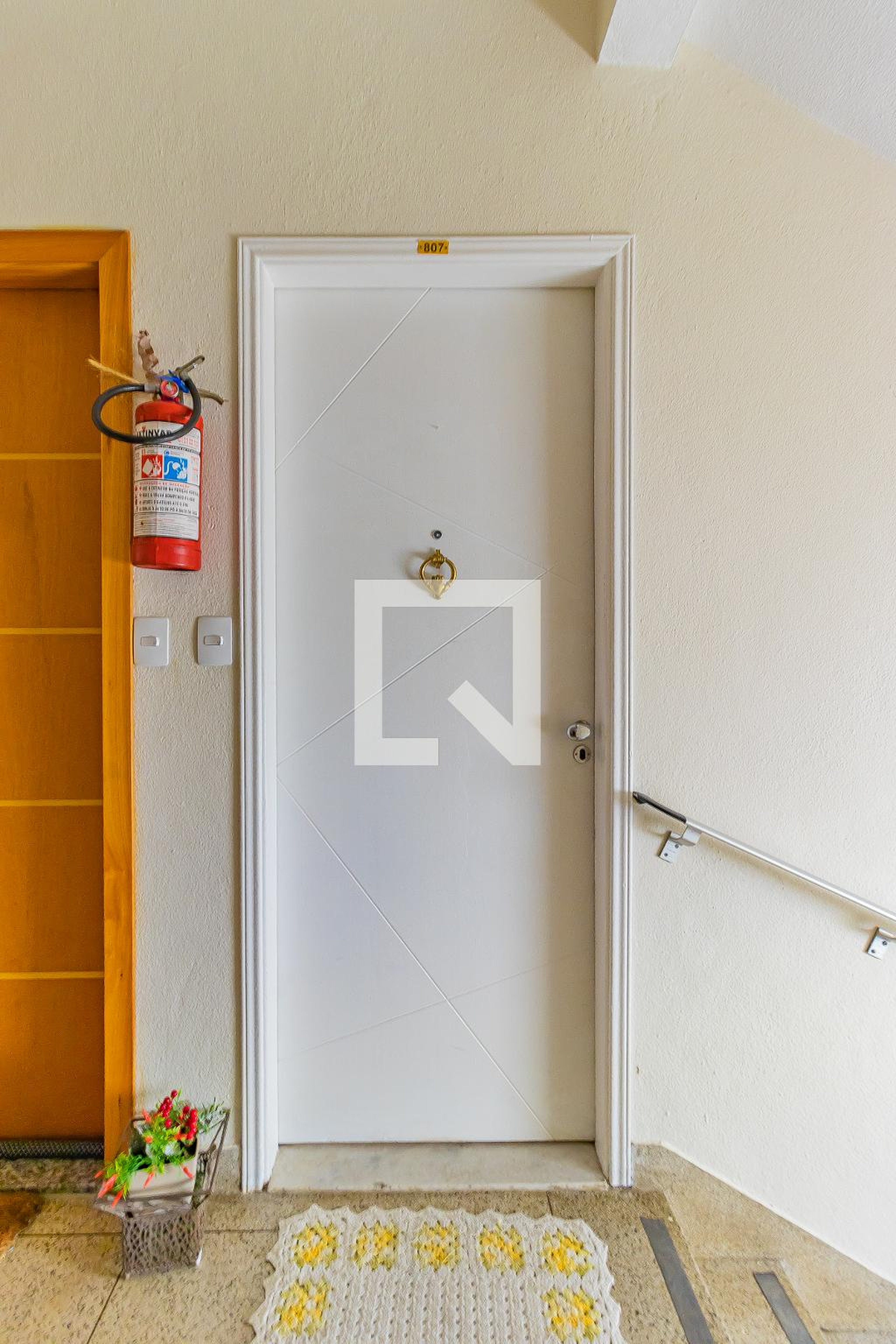 Entrada social - Edifício Michelangelo