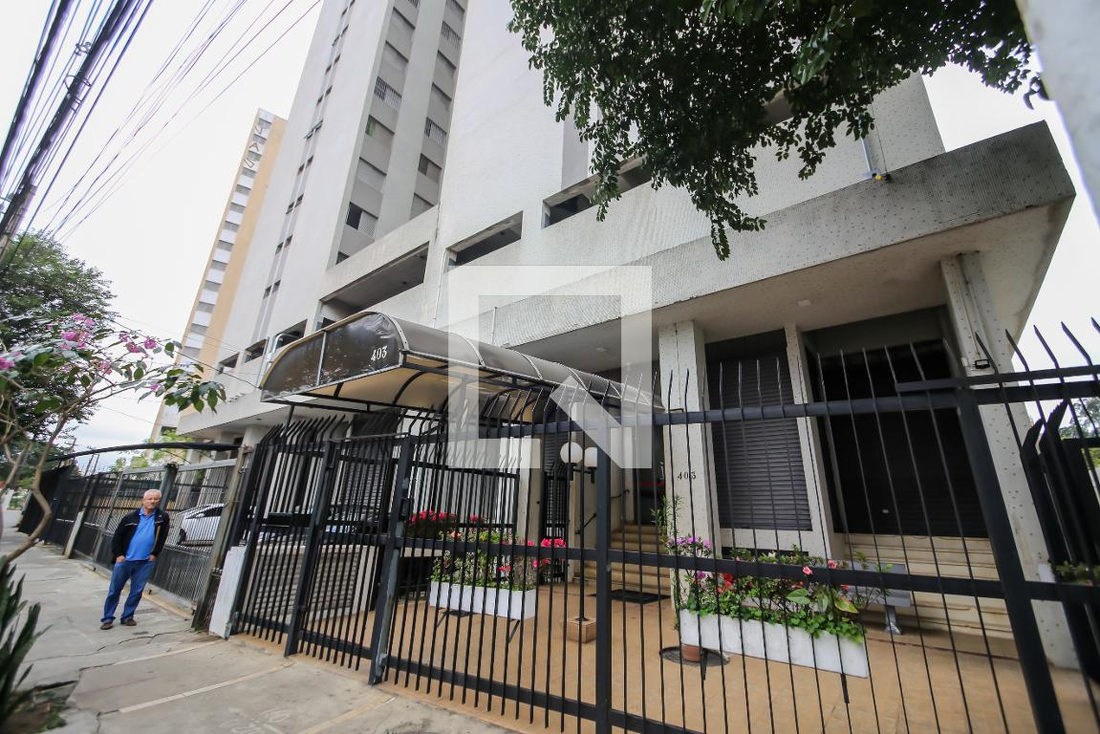 Fachada do Condomínio Edifício Patrícia