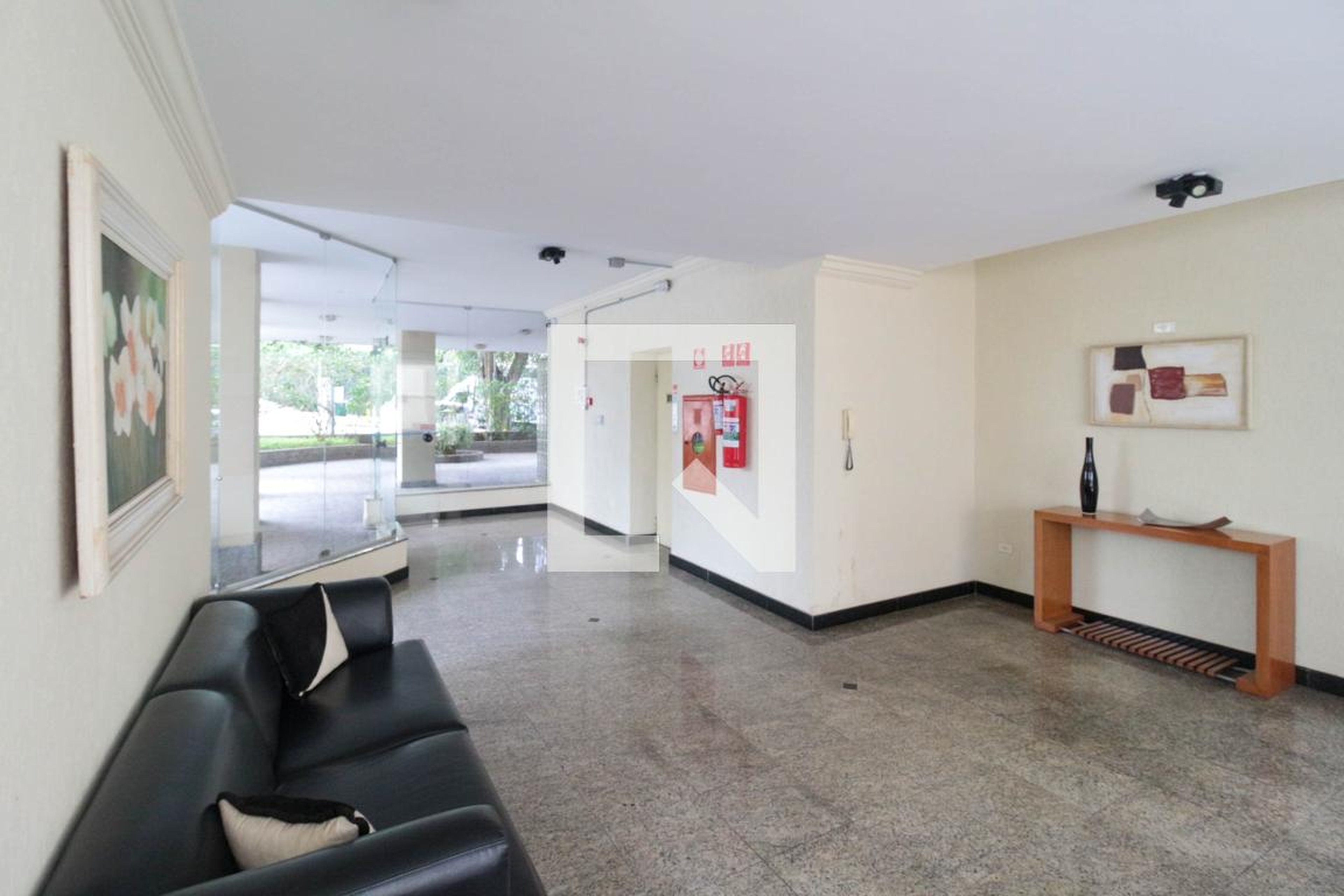 Hall de entrada - Tulipa