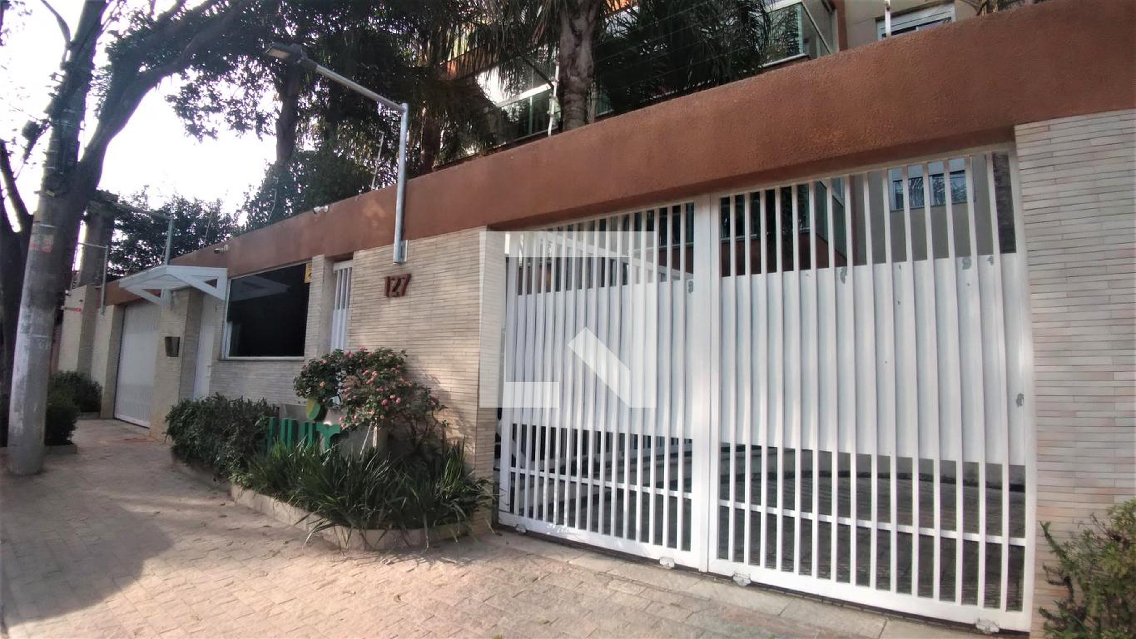 Fachada do Condomínio Condomínio Huit