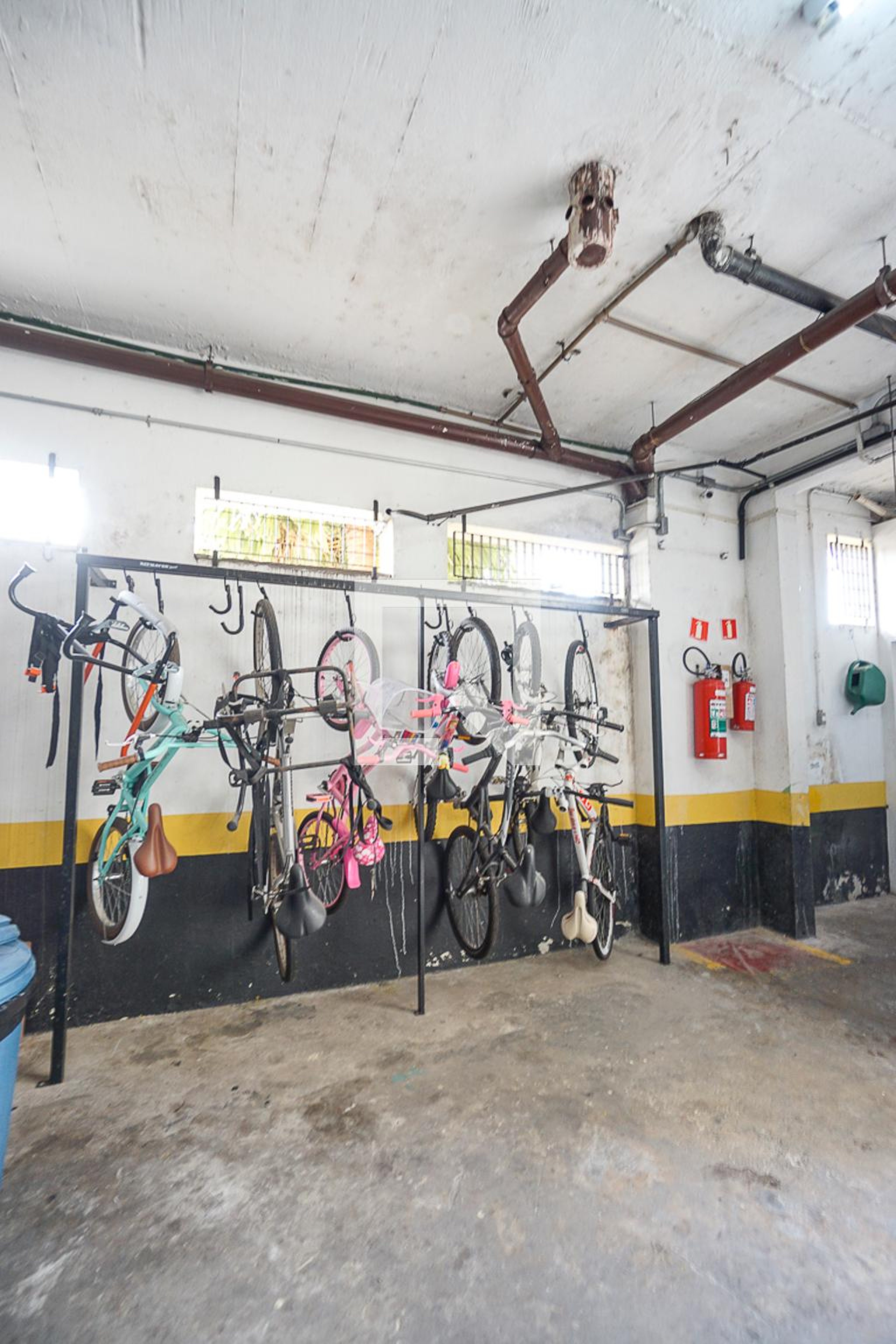 Bicicletário - Edifício charme e vida waled