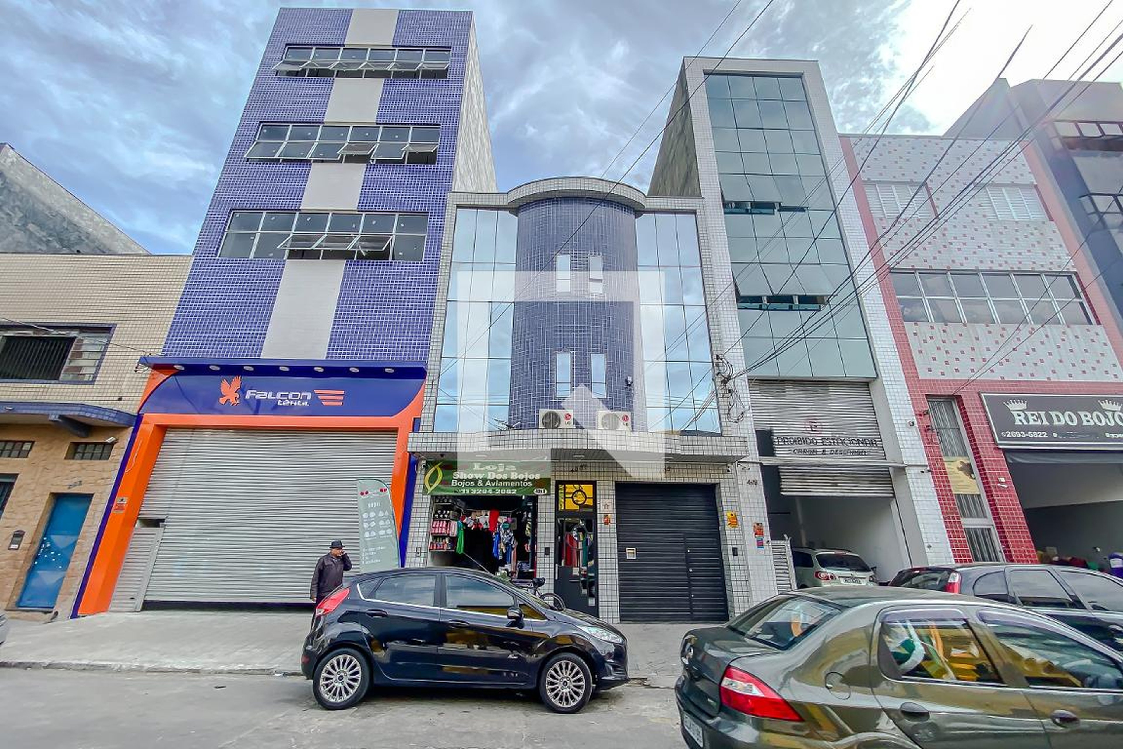 Fachada Condomínio em Rua Itapiraçaba, 405