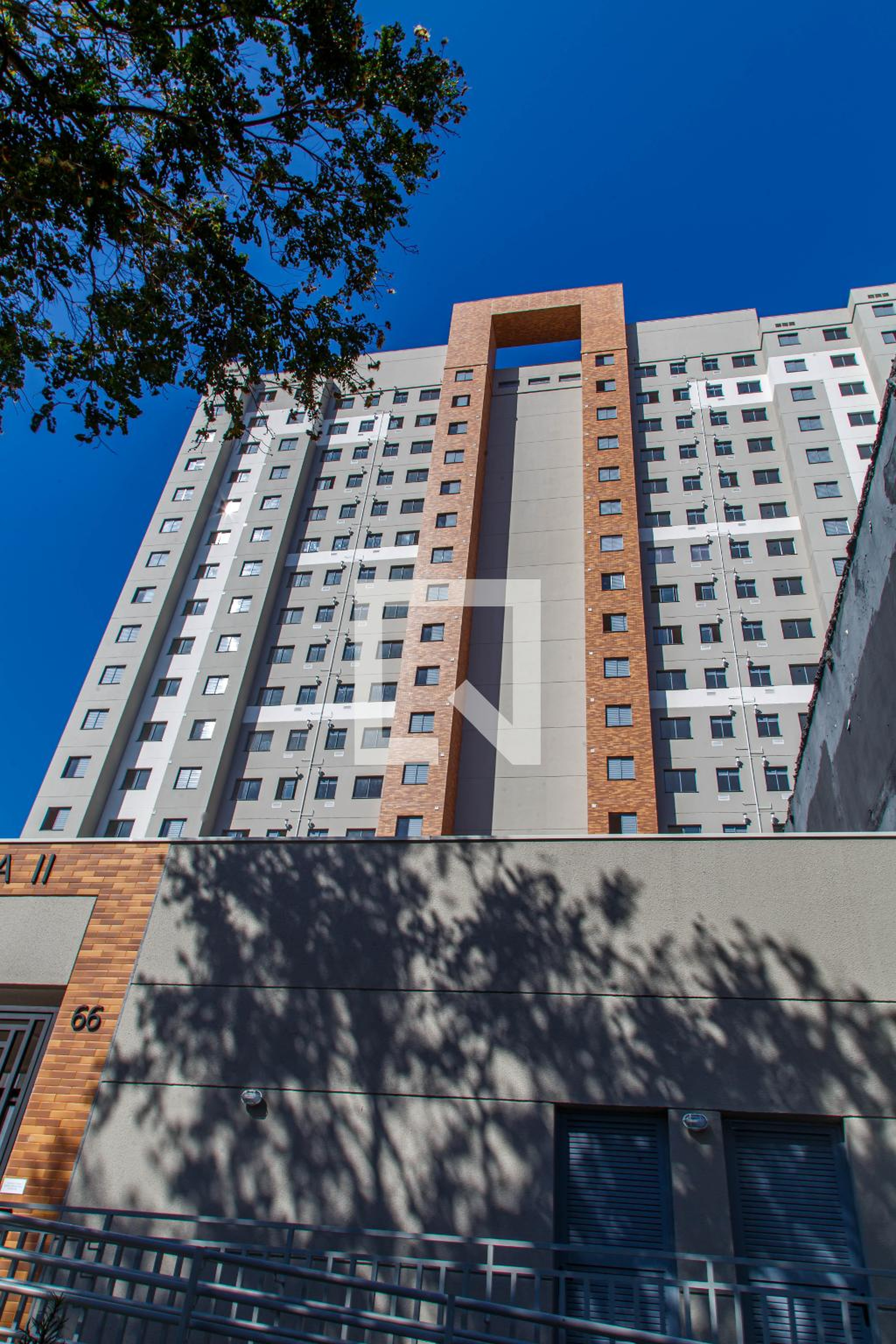 Fachada Condomínio em Rua Frei Gaspar, 1135