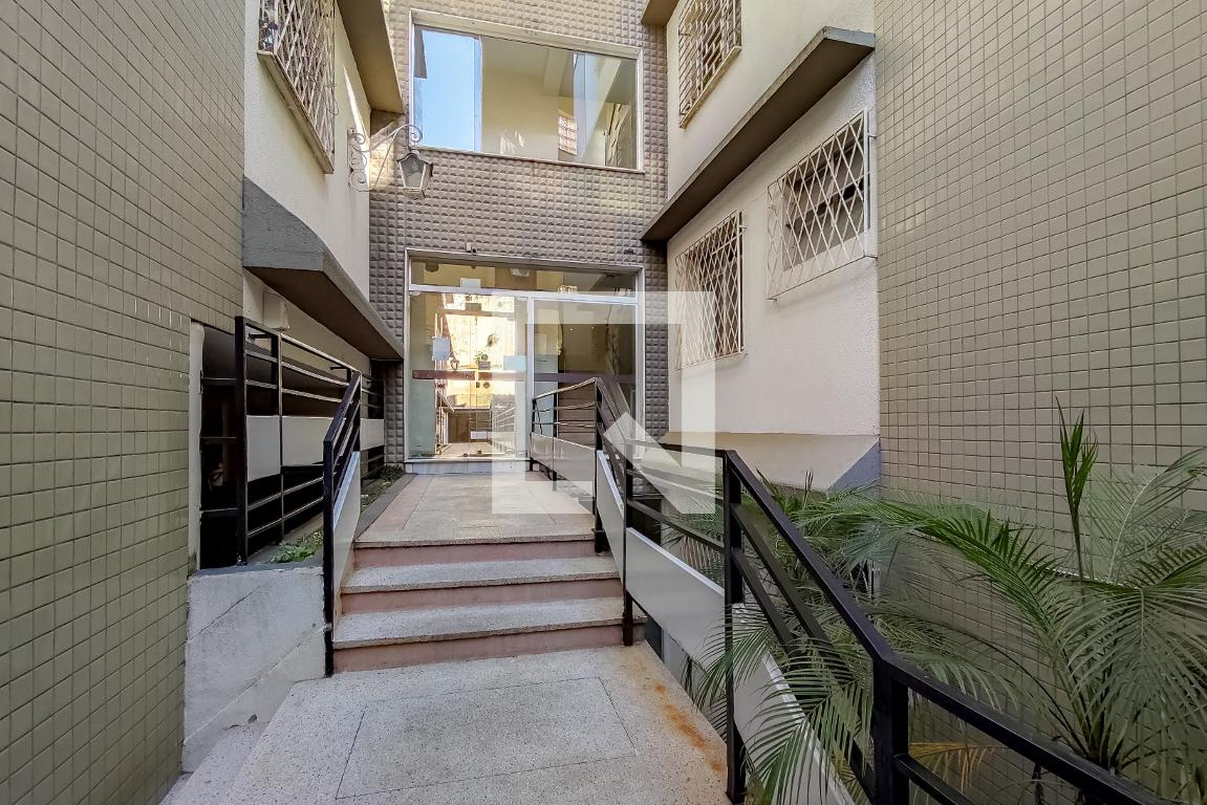 Entrada - Conjunto Capitolio