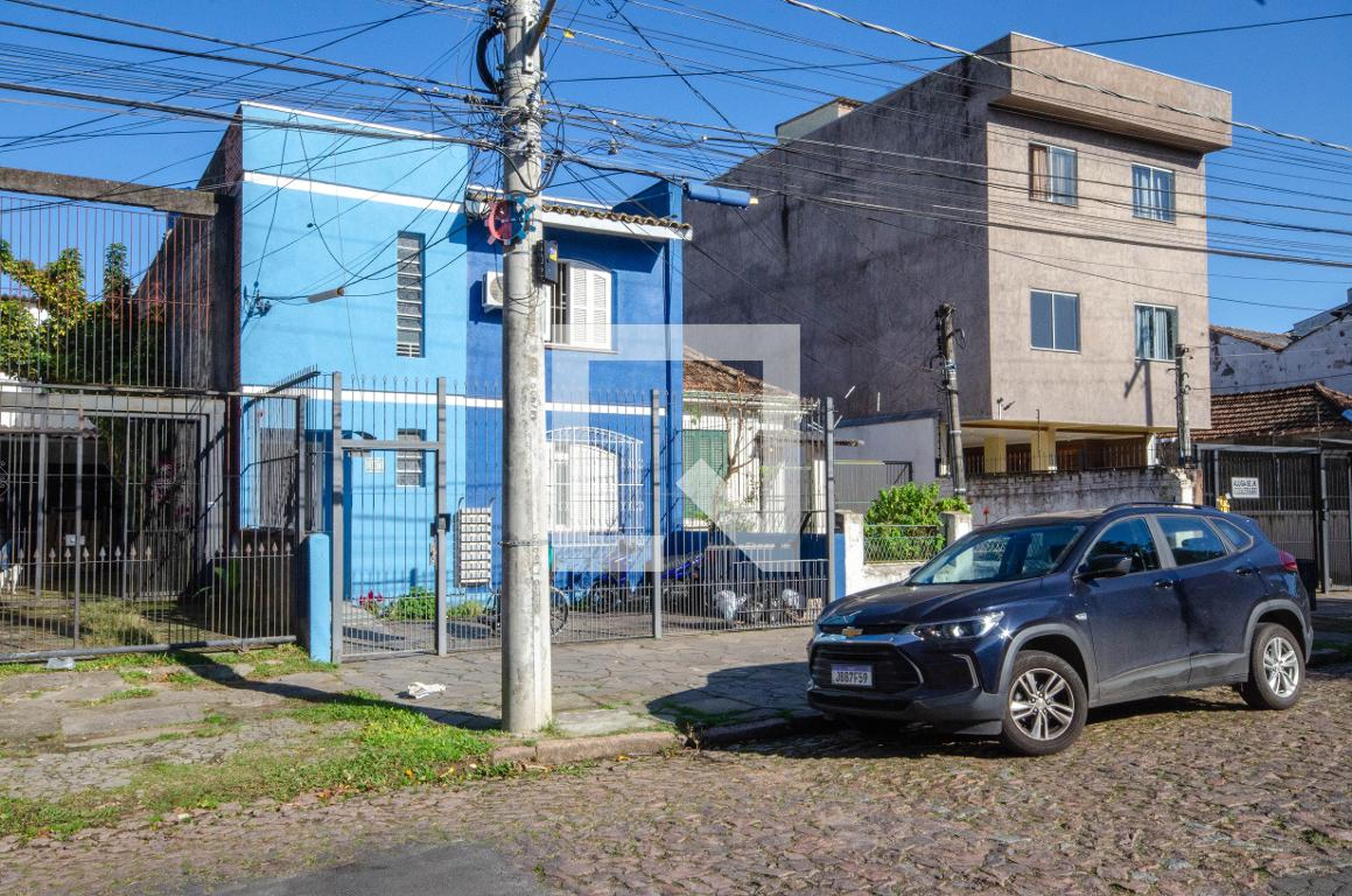 Fachada do Prédio Condomínio em Rua Evangelina Porto, 147