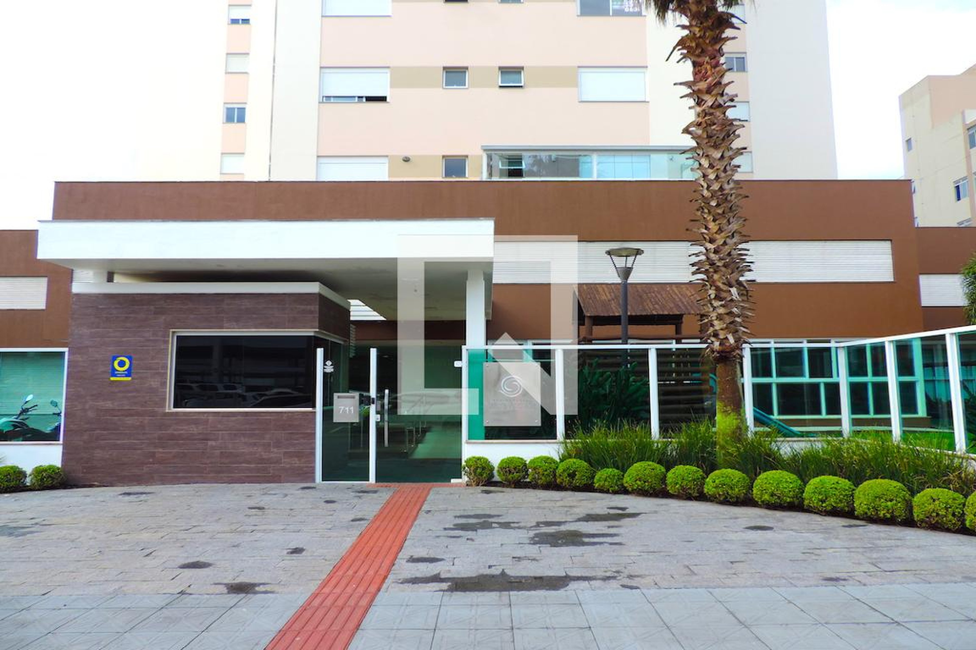 Fachada Residencial Izaura Andrade