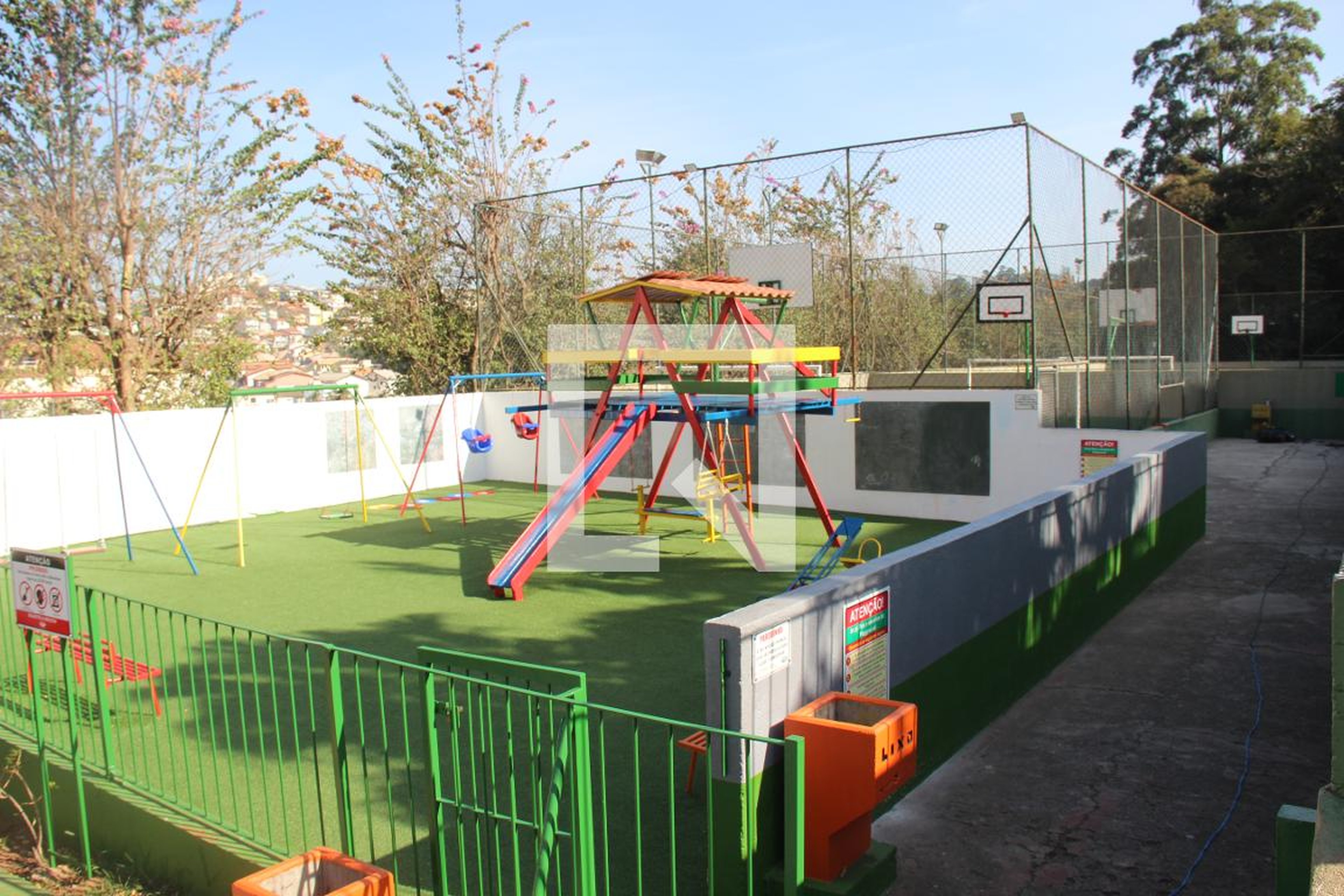 Playground - Green Land