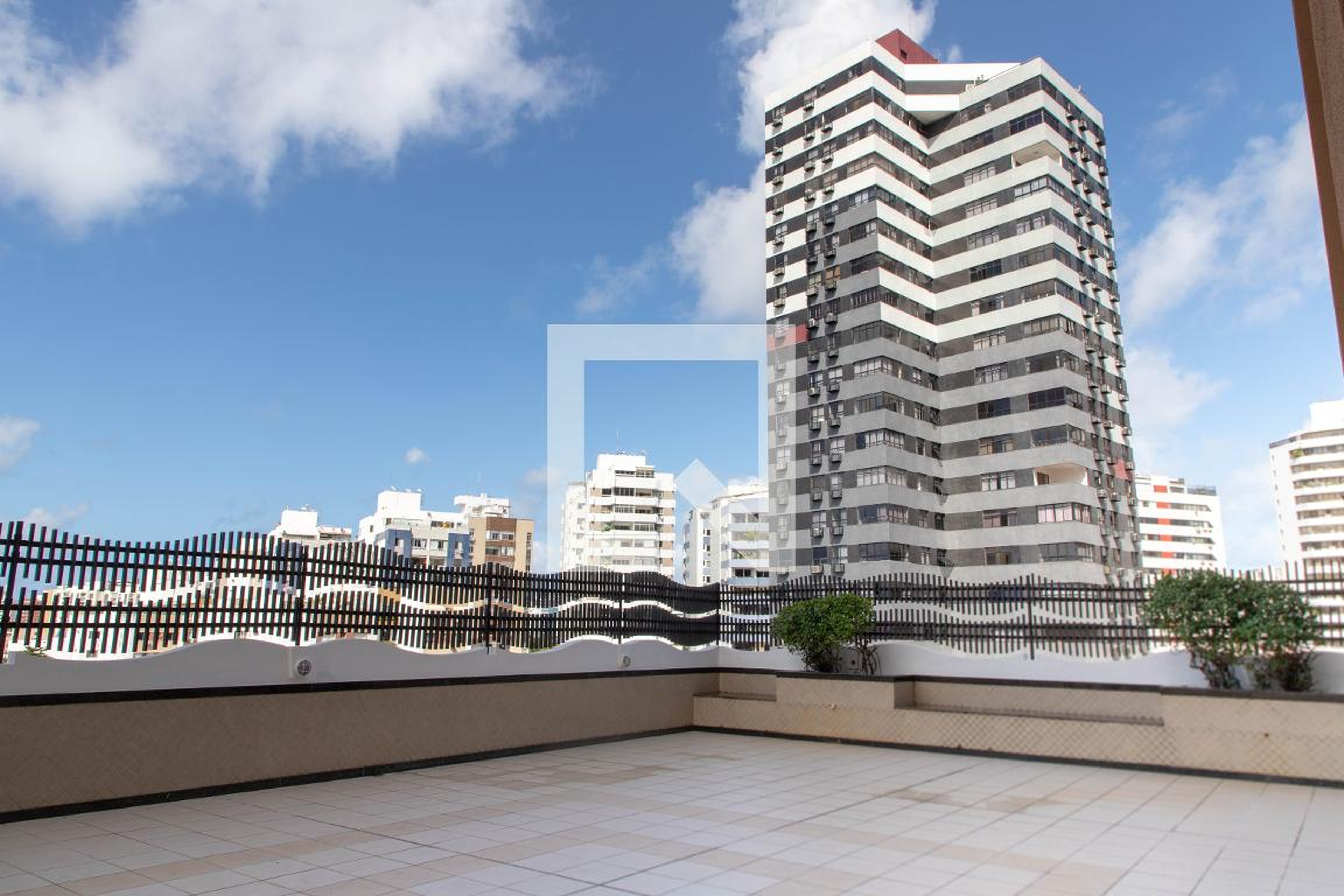 Hall social - Edifício Residencial Torre do Atlântico