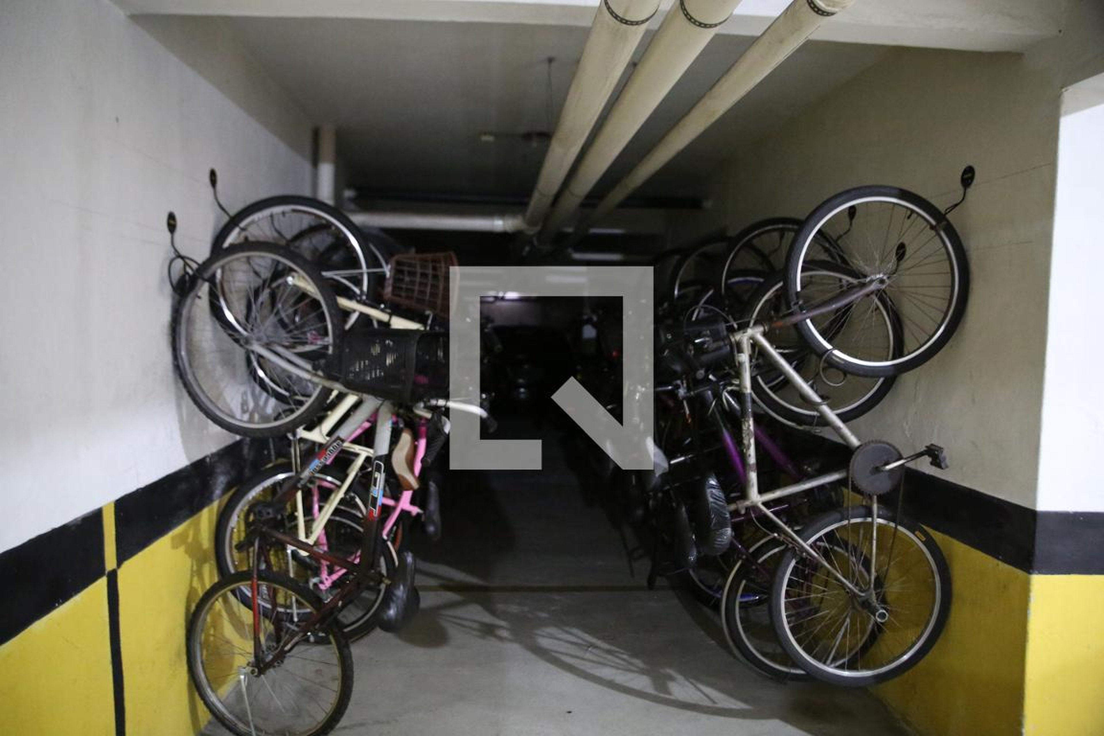 Bicicletario - Gramado VIII