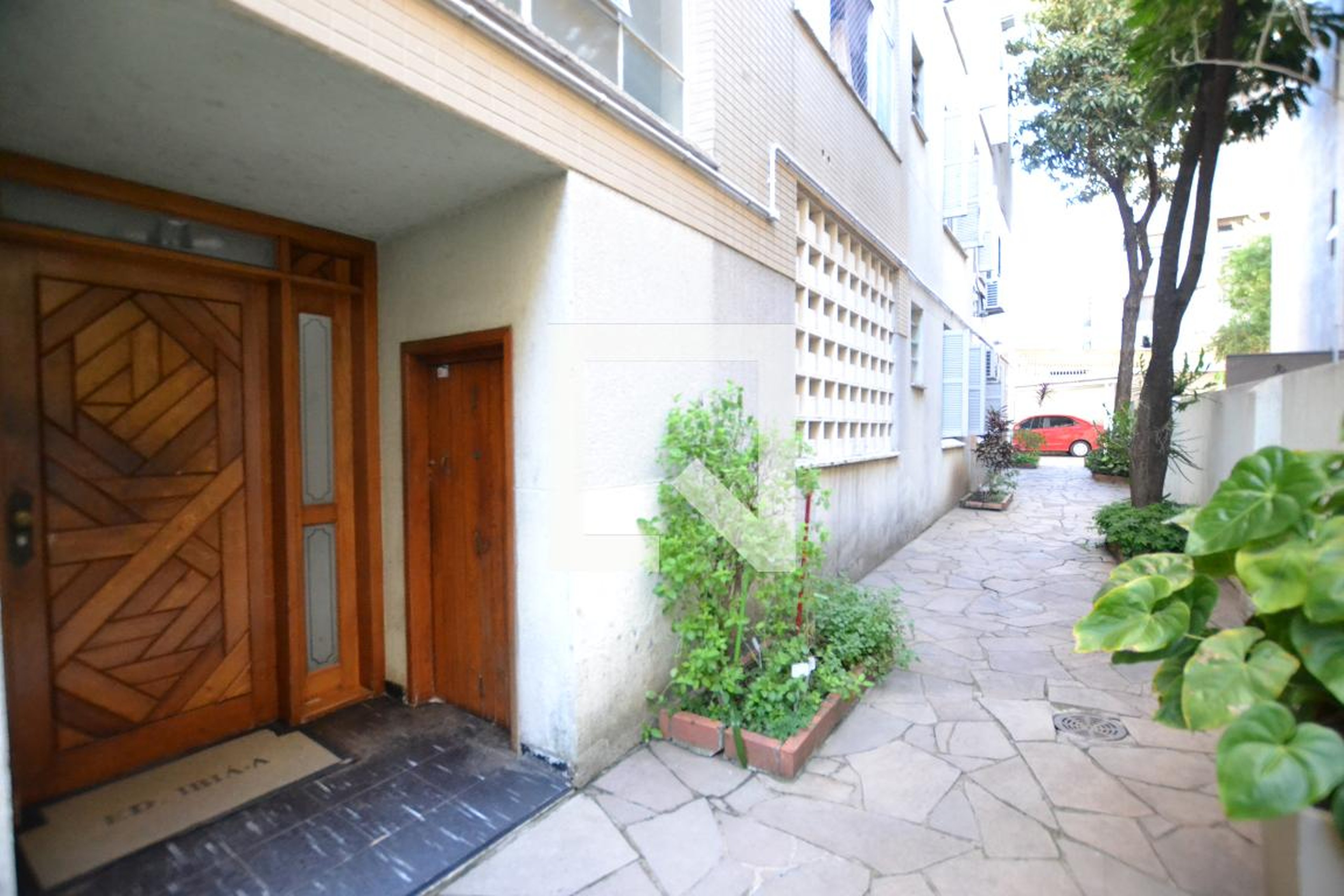 Entrada do Prédio - Edifício Ibia