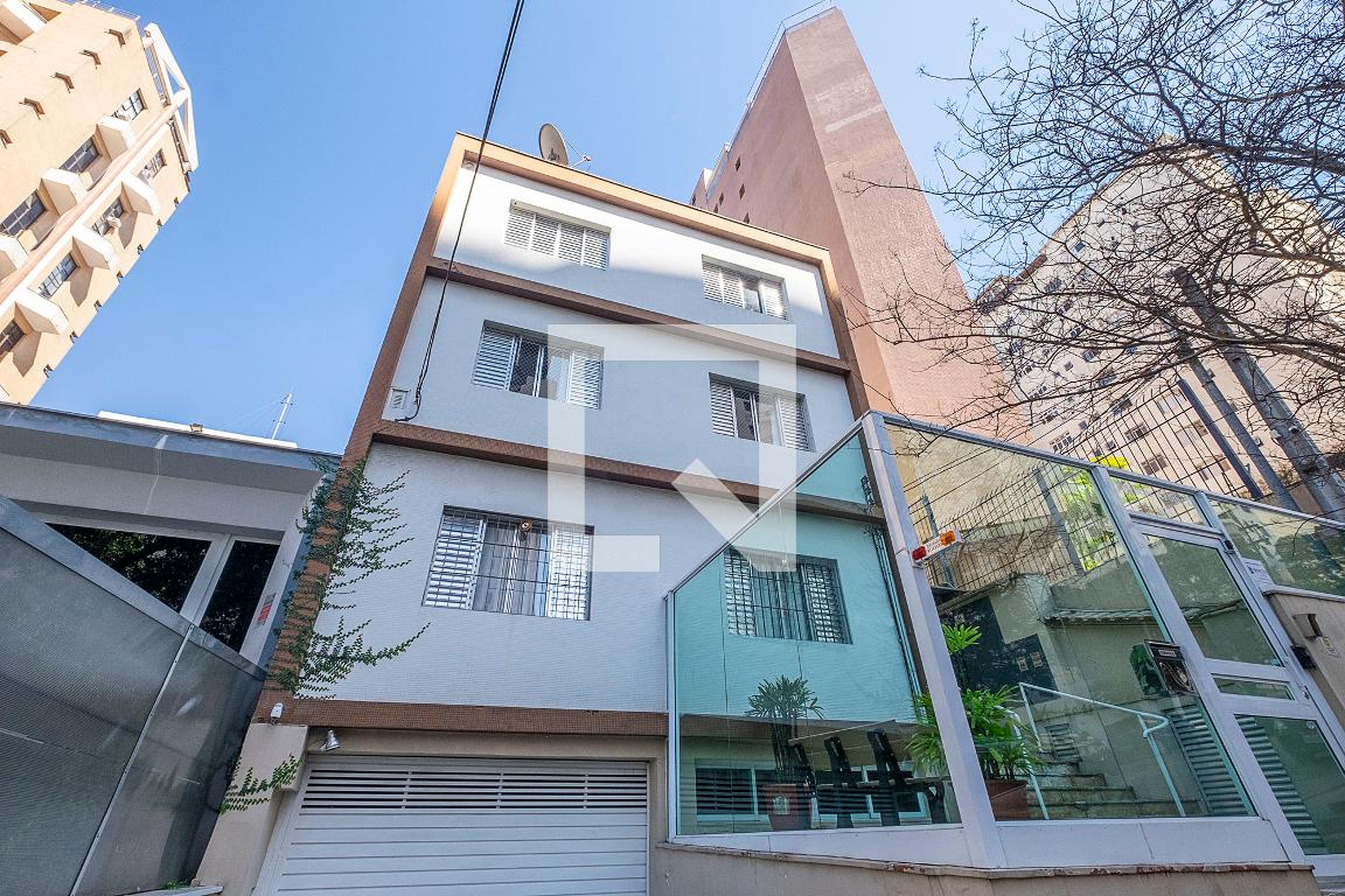 Fachada Condomínio Tropical