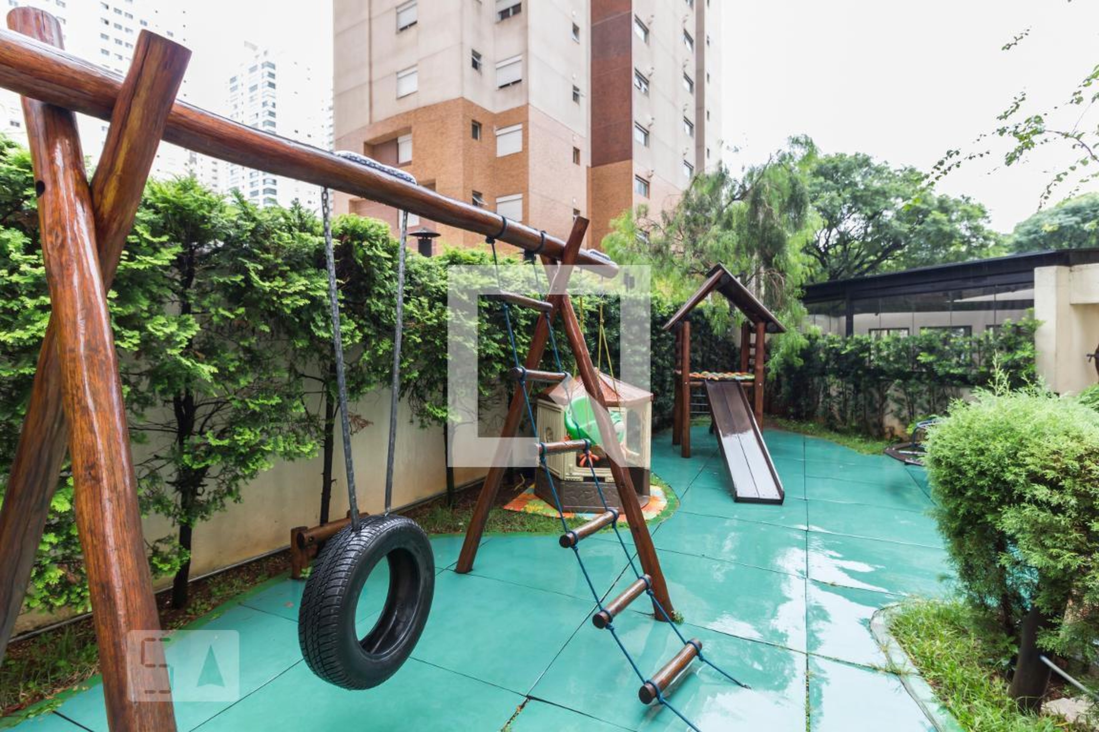 Playground - Terraço Brilhante