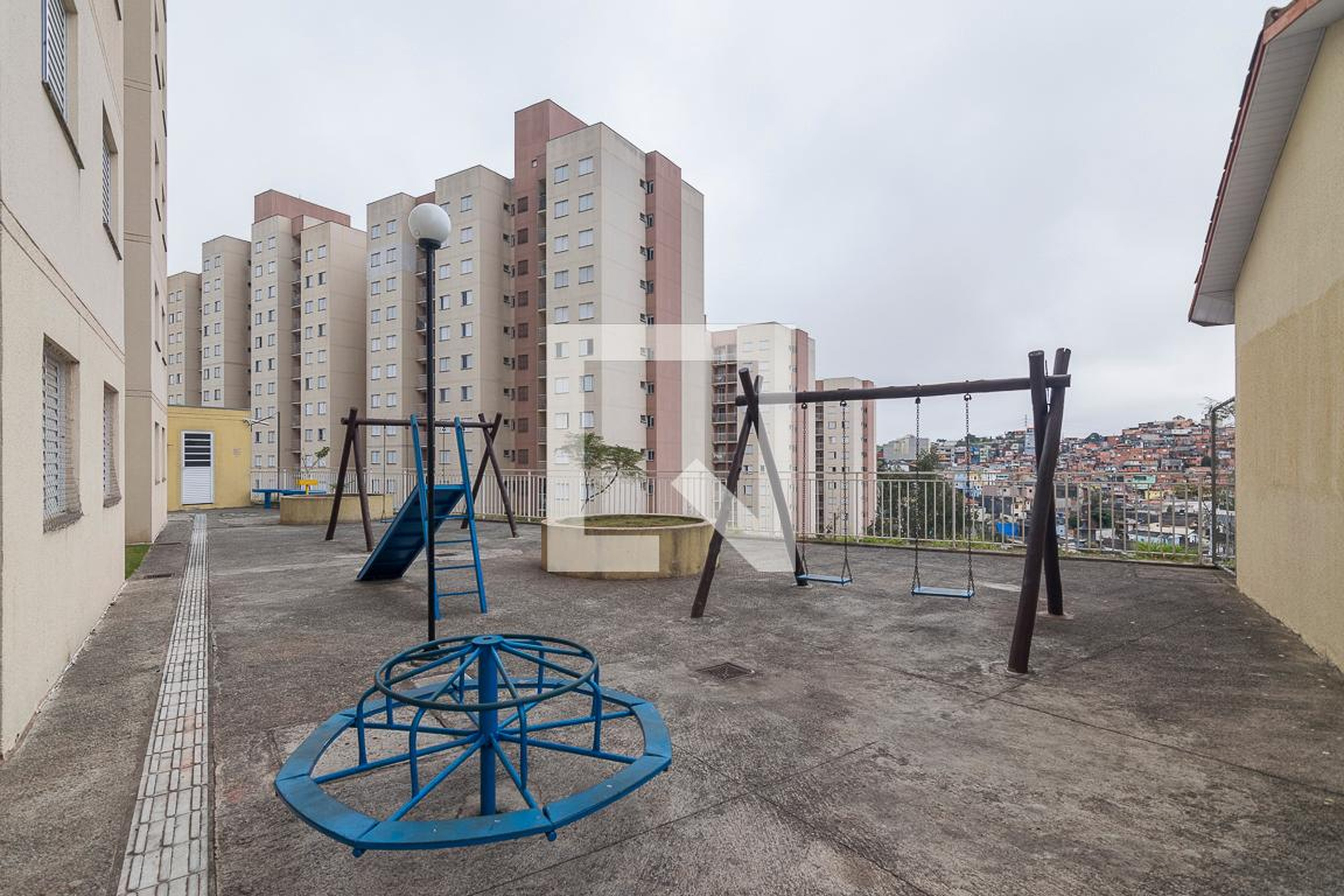 Playground - Santo Dias