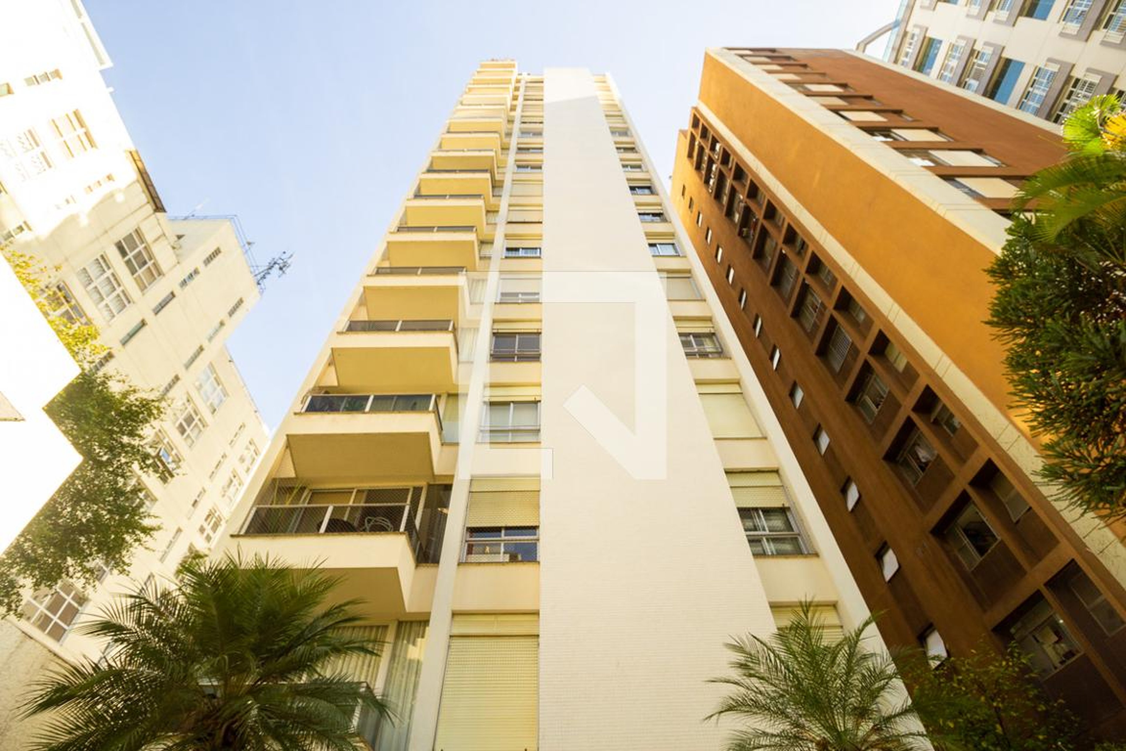 Fachada Condomínio Chatelet