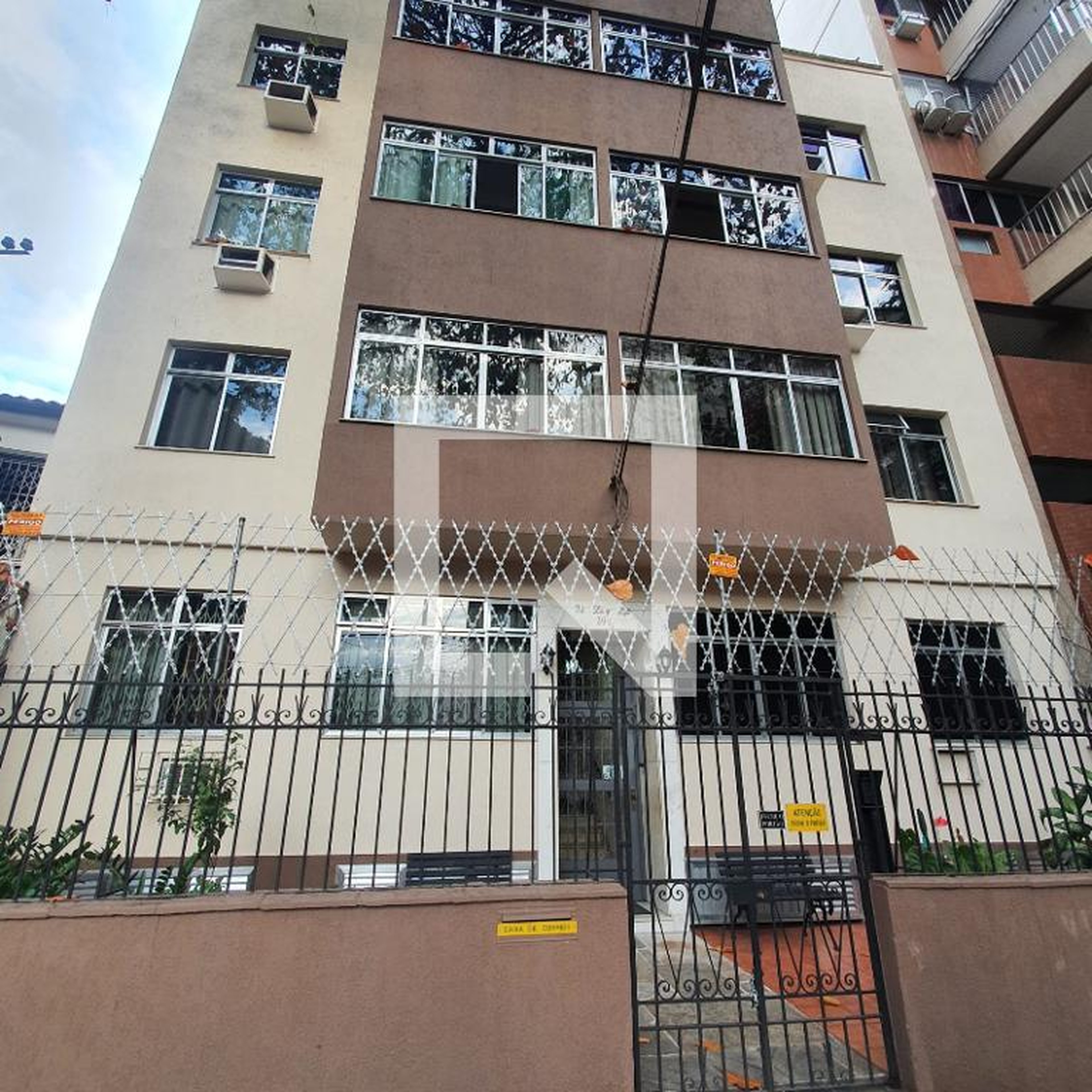 Fachada Condomínio Long Life