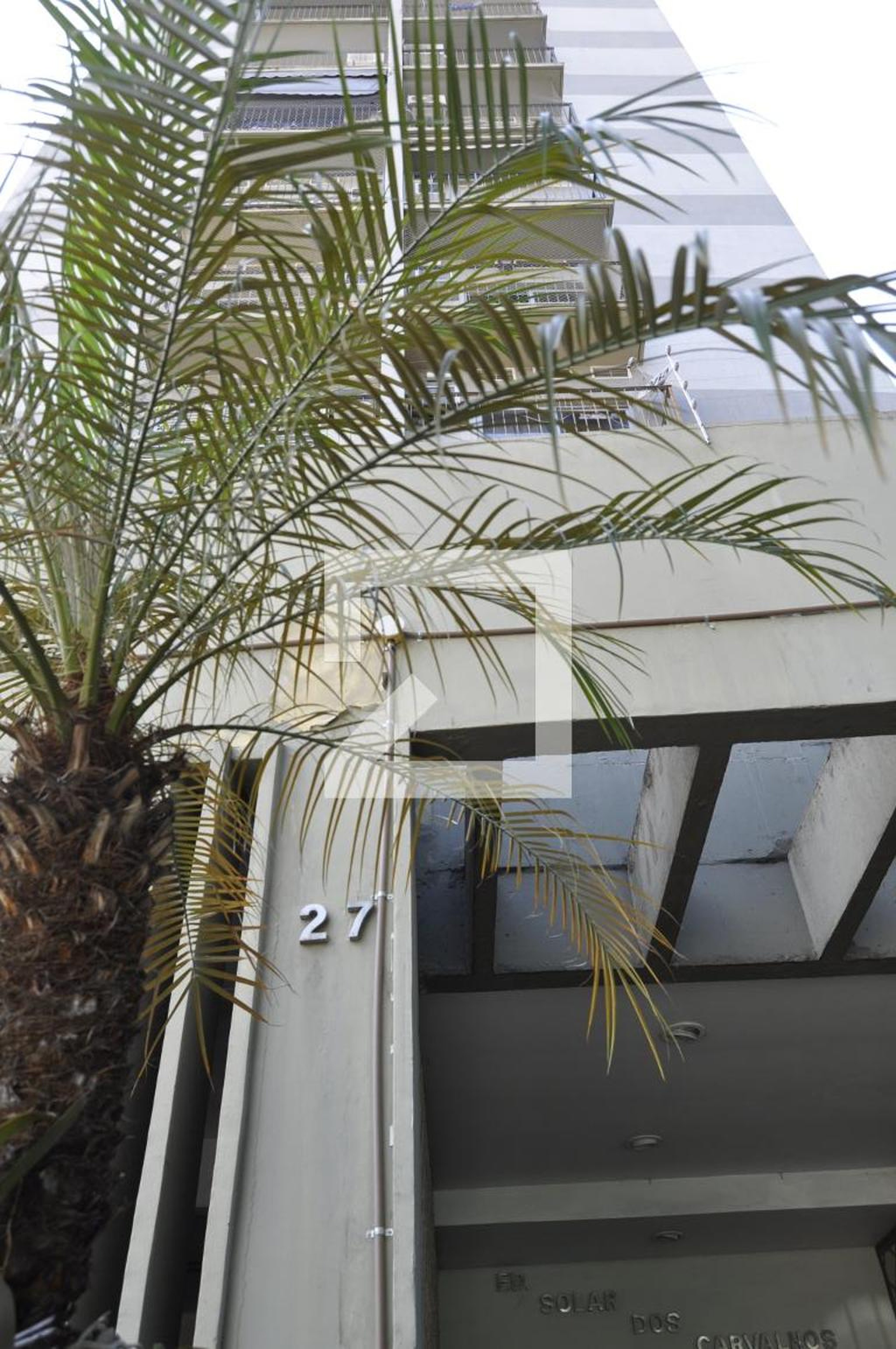 Fachada Condomínio em Rua São João, 25