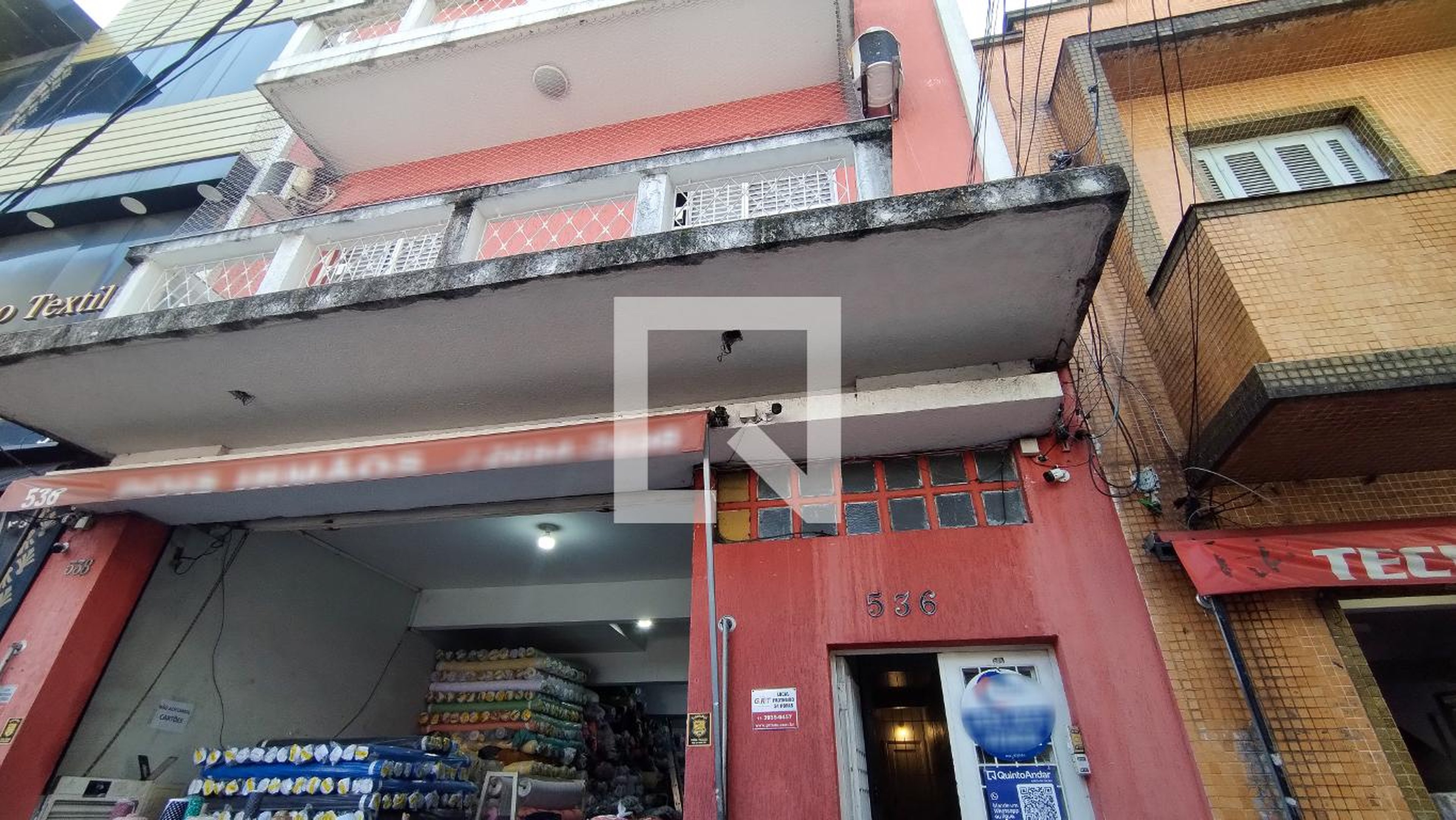 Fachada Condomínio em Rua João Boemer, 536