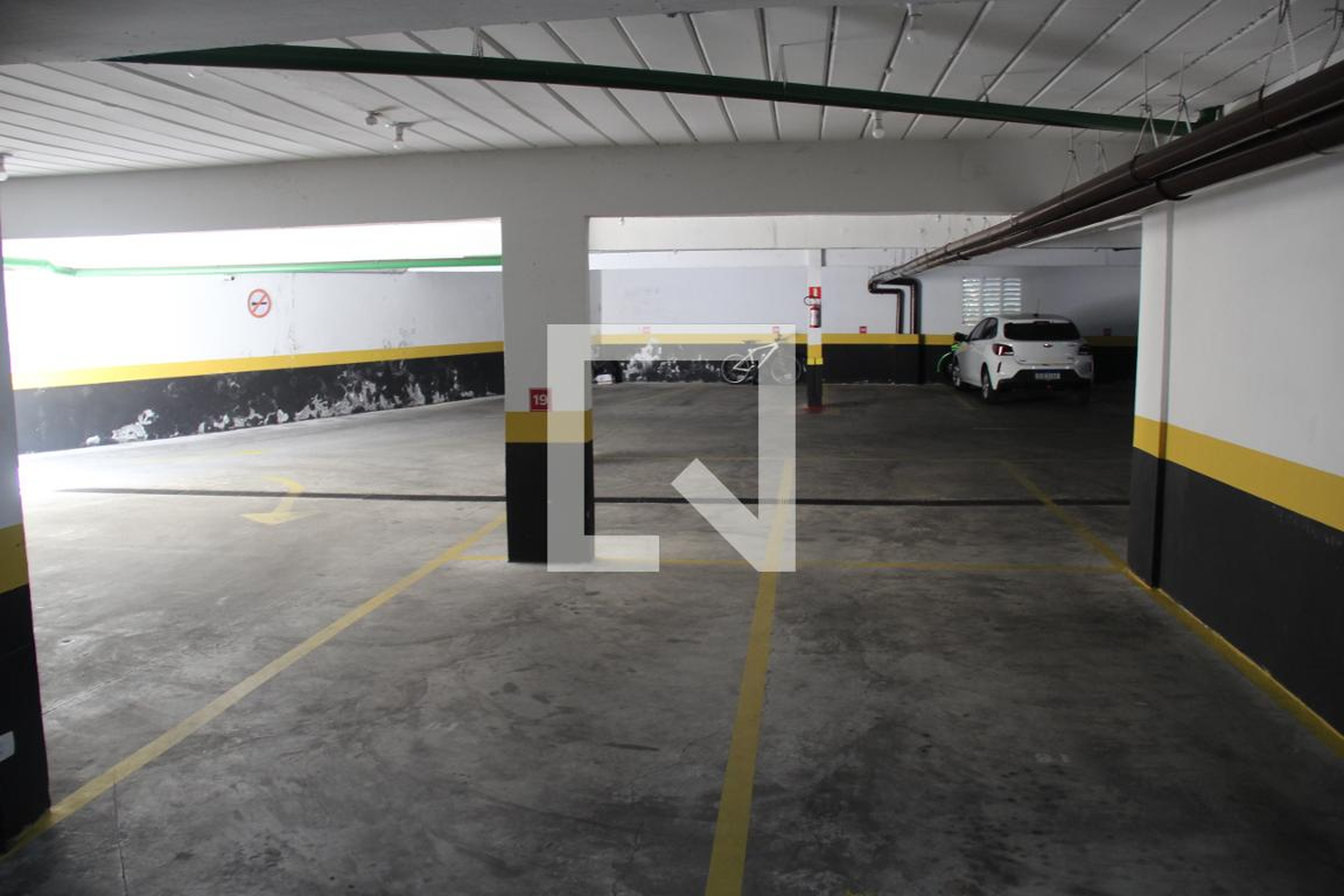Estacionamento - 