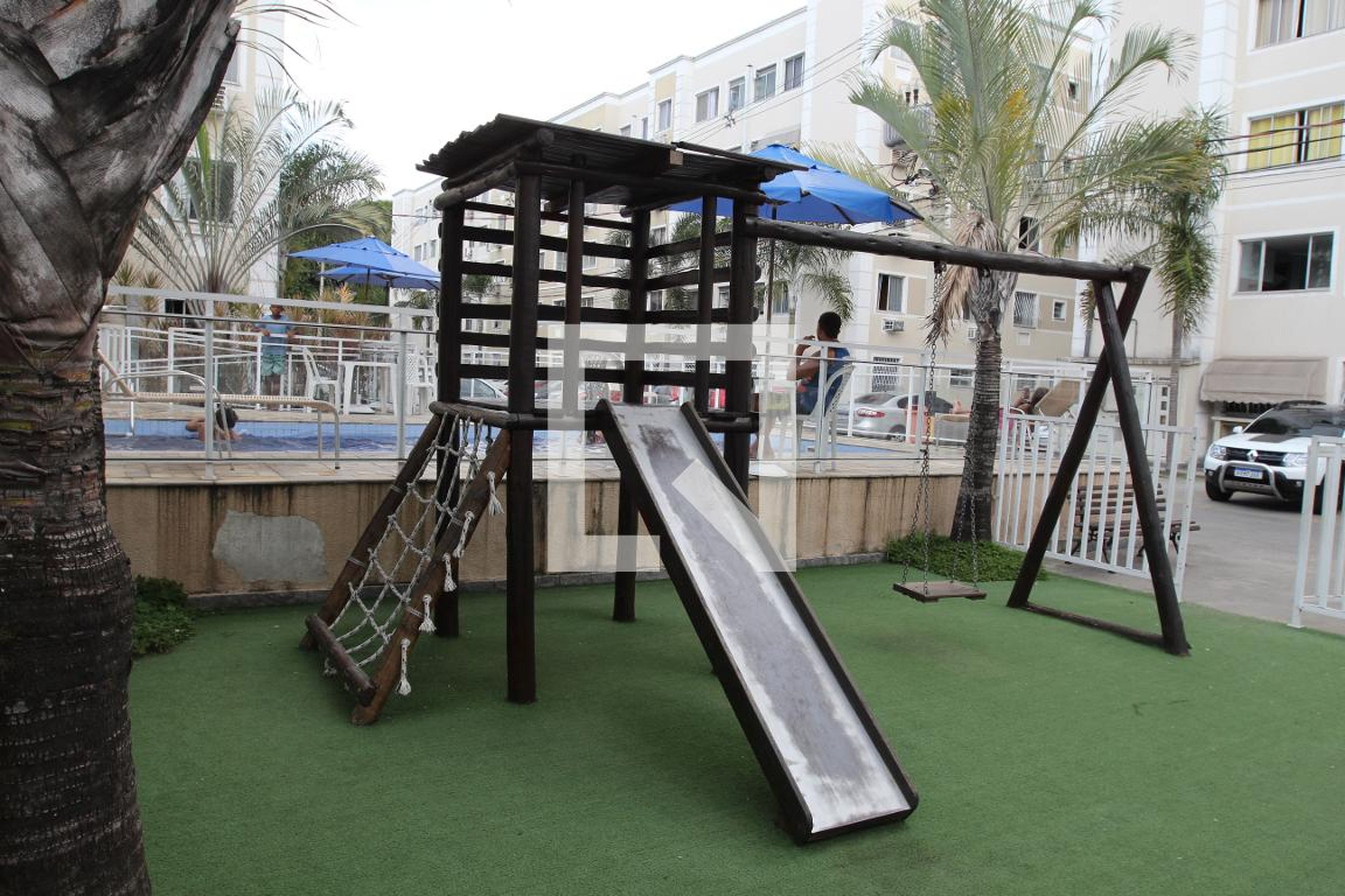 Parquinho - Retiro das Rosas