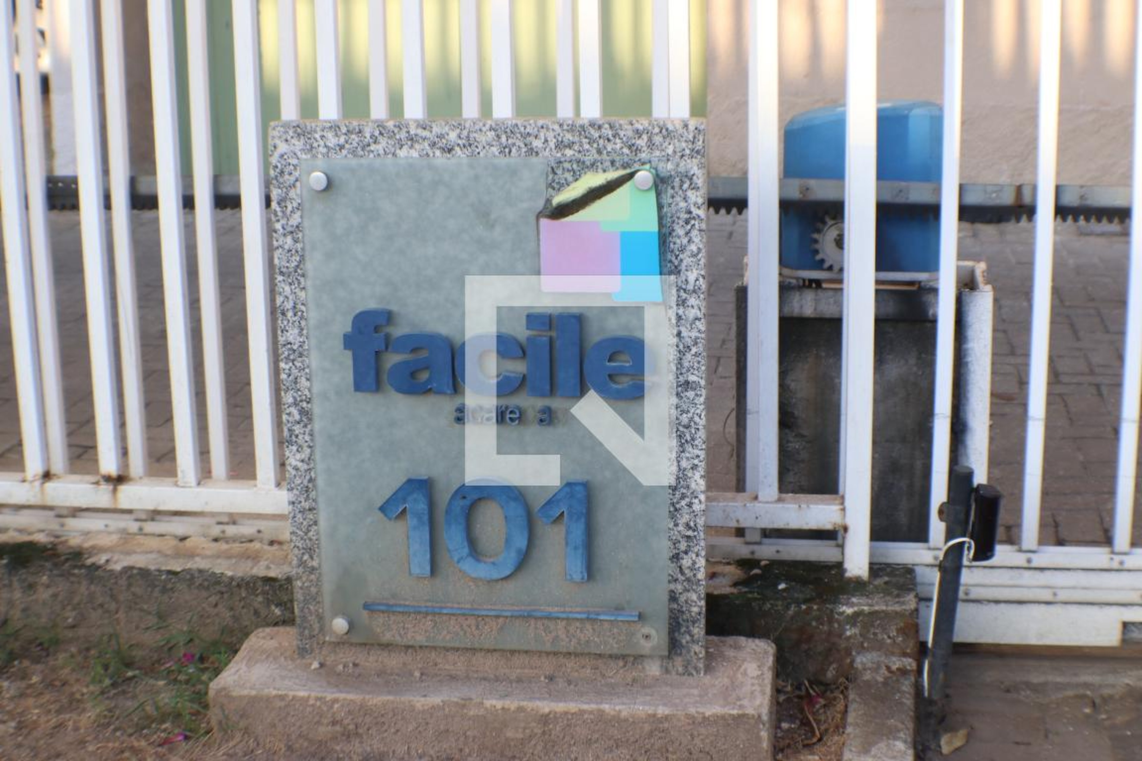 Fachada do Condomínio Residencial Facile