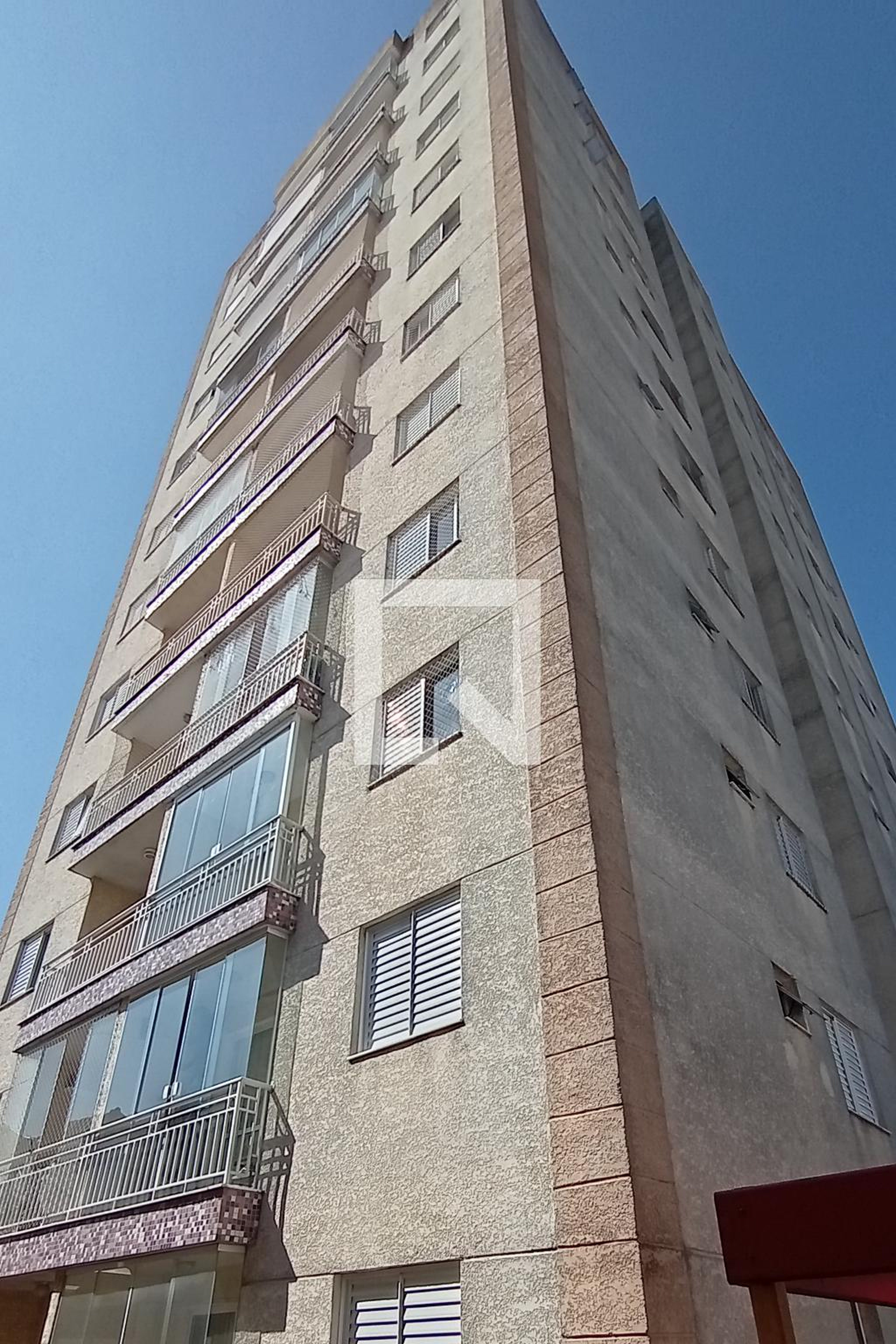 Fachada do Condomínio Condomínio Isabella