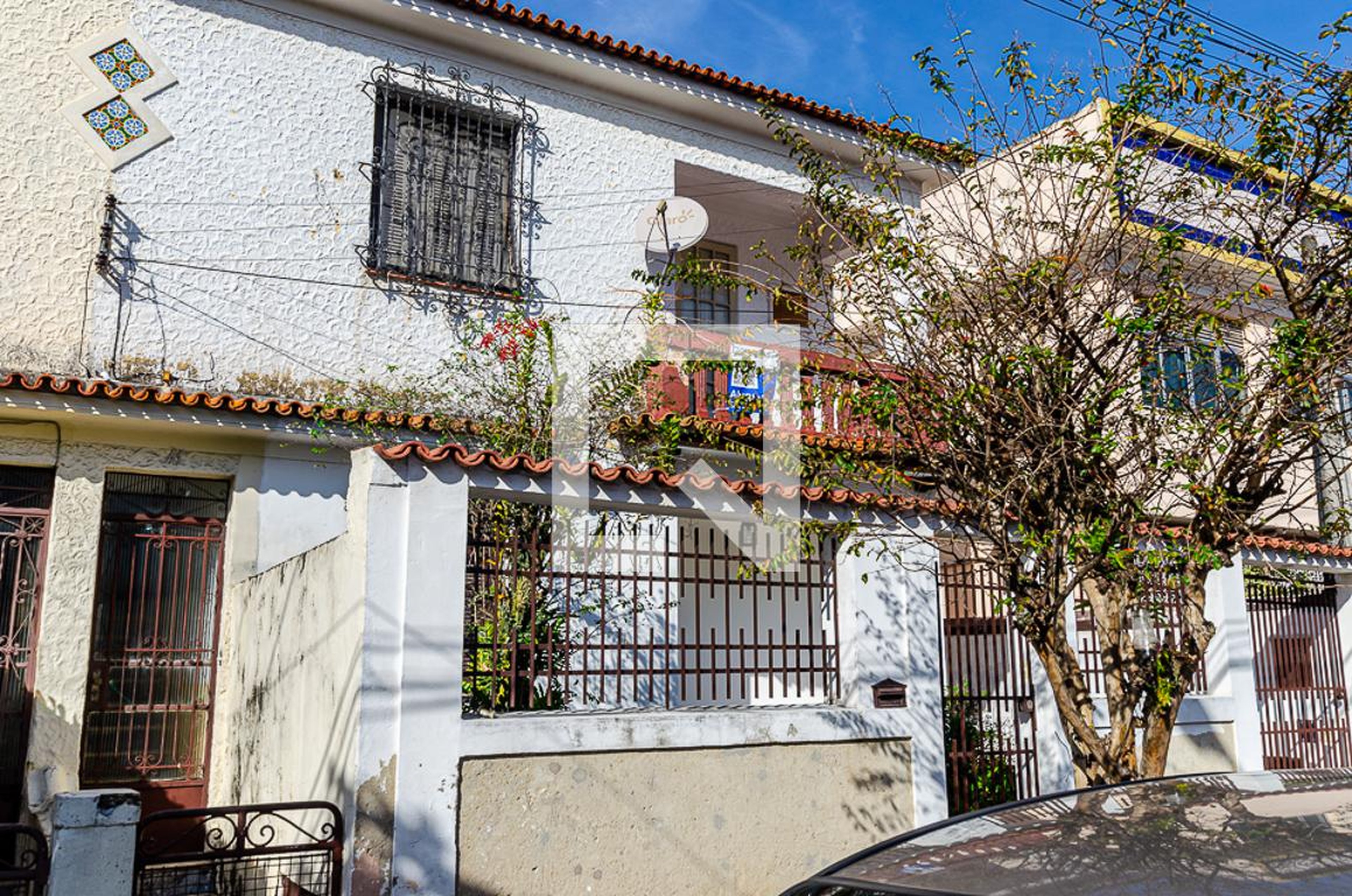 Fachada Condomínio em Rua Cônsul Francisco Cruz, 41