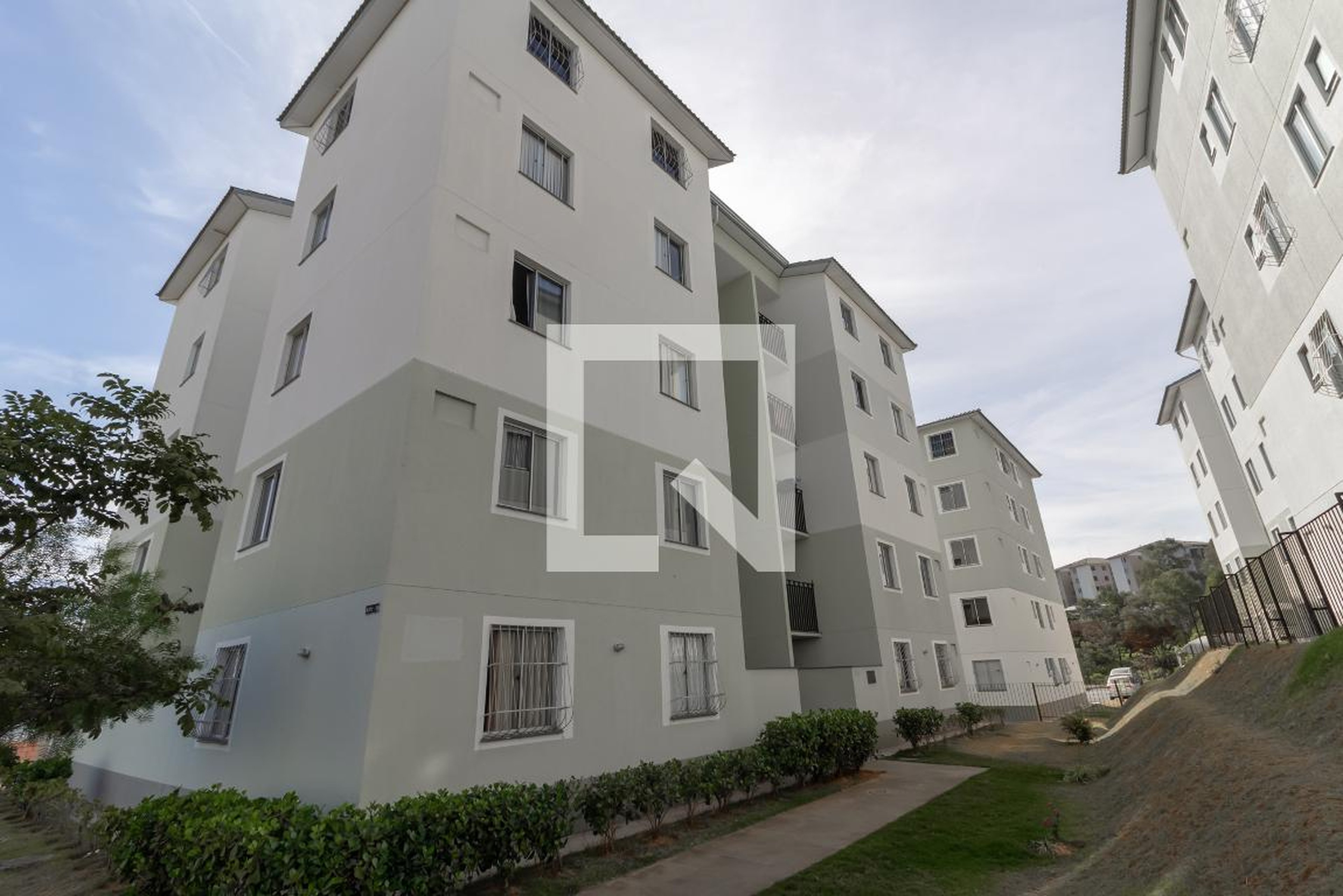 Fachada Condomínio em Rua João Lemos, 205