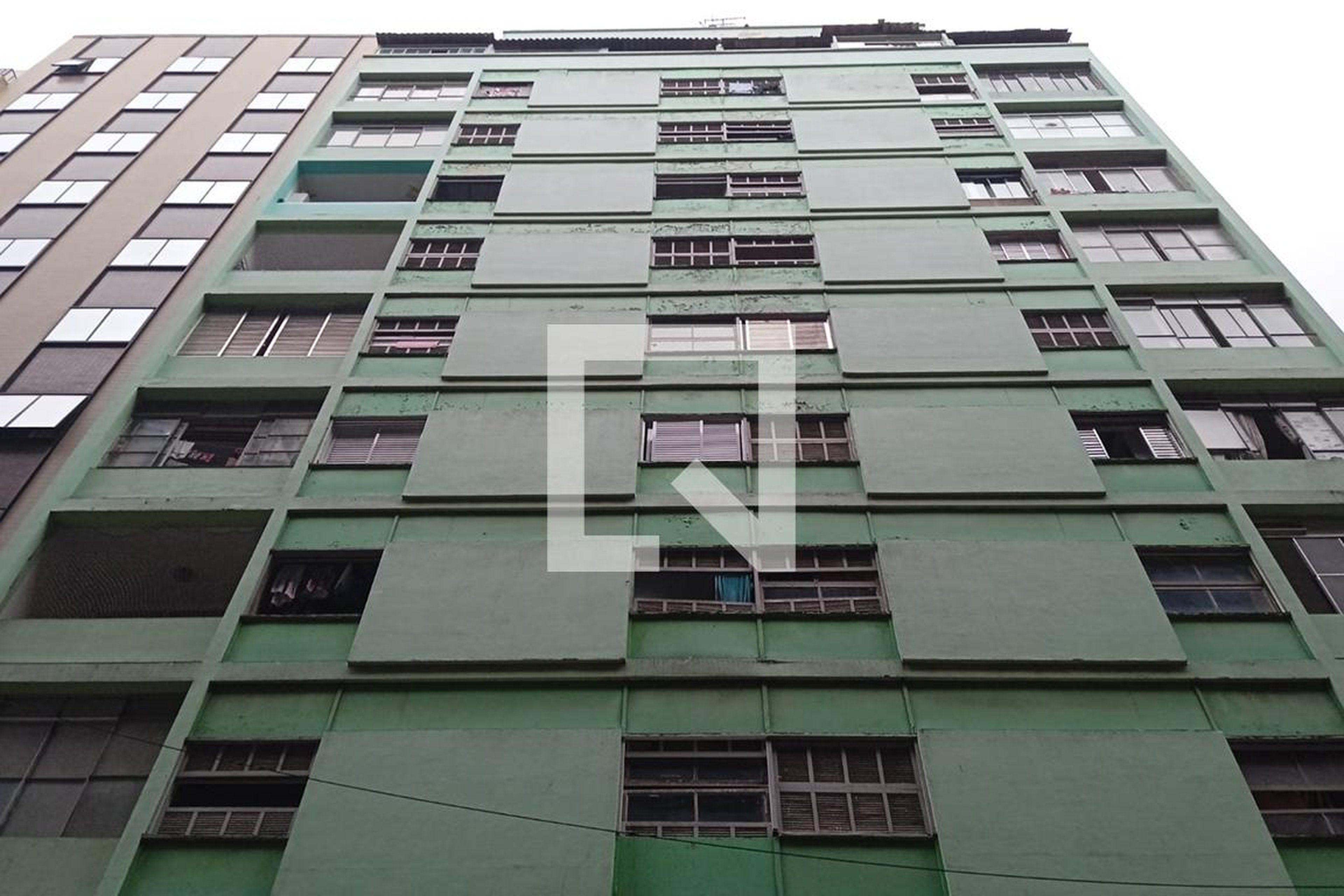 Fachada Condomínio em Rua Aurora do Norte, 81