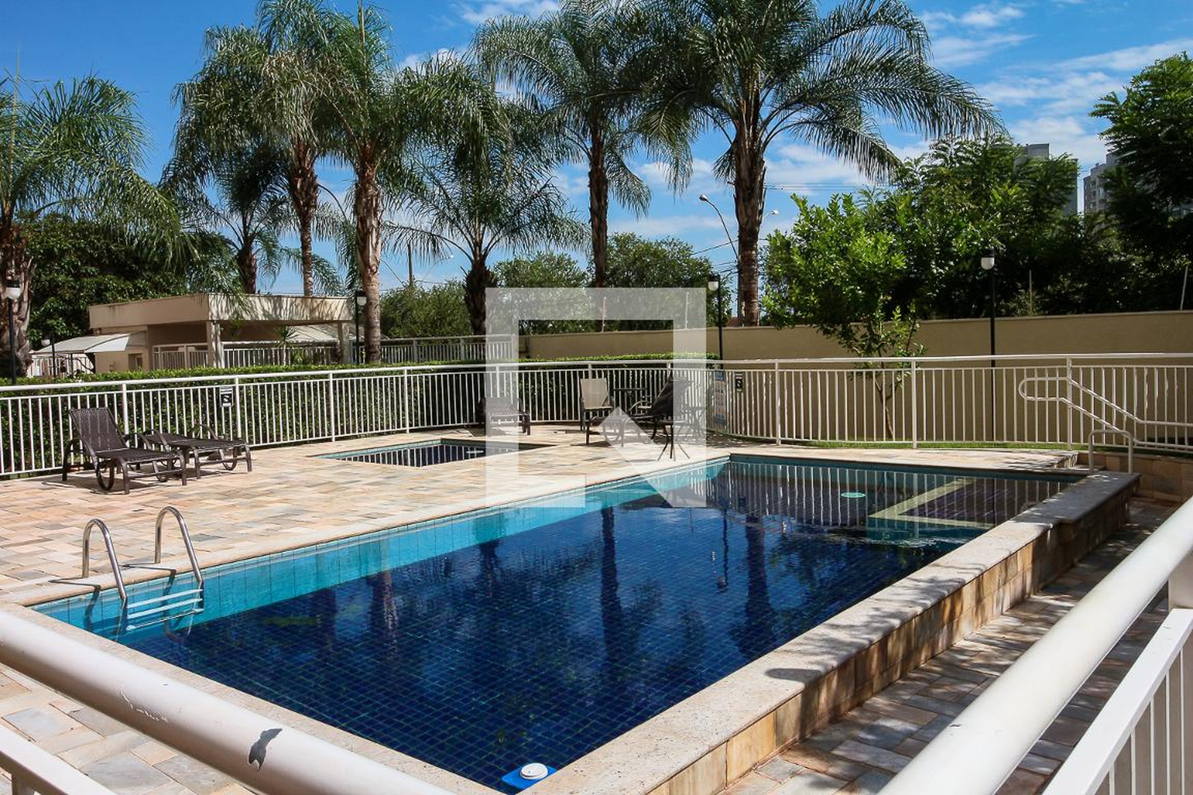 Piscina - Prima Vista