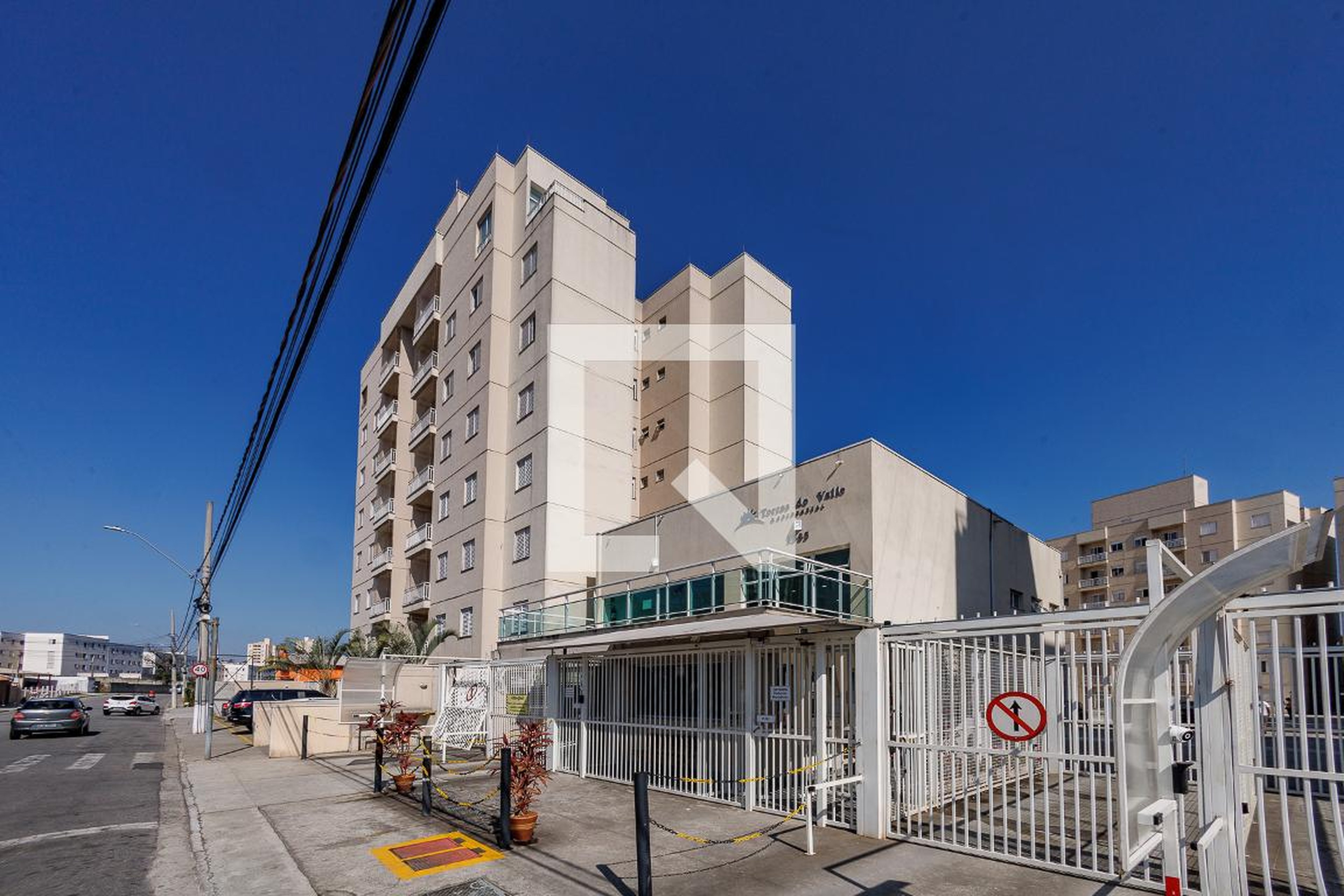 Fachada do Condomínio Condomínio Torres do Vale