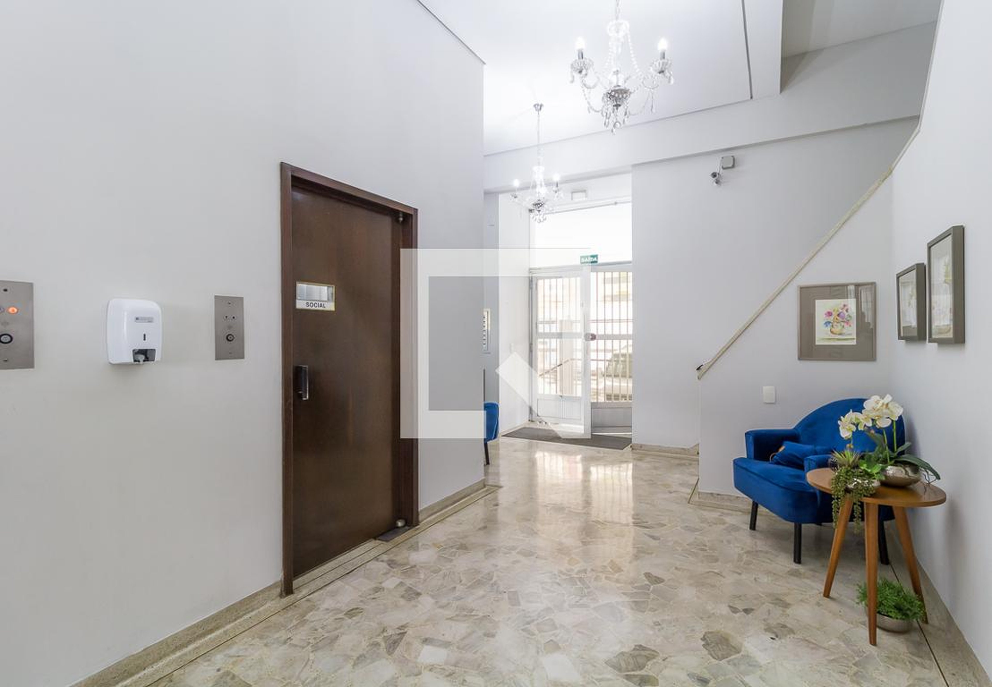 Hall de Entrada - isidoro bocault