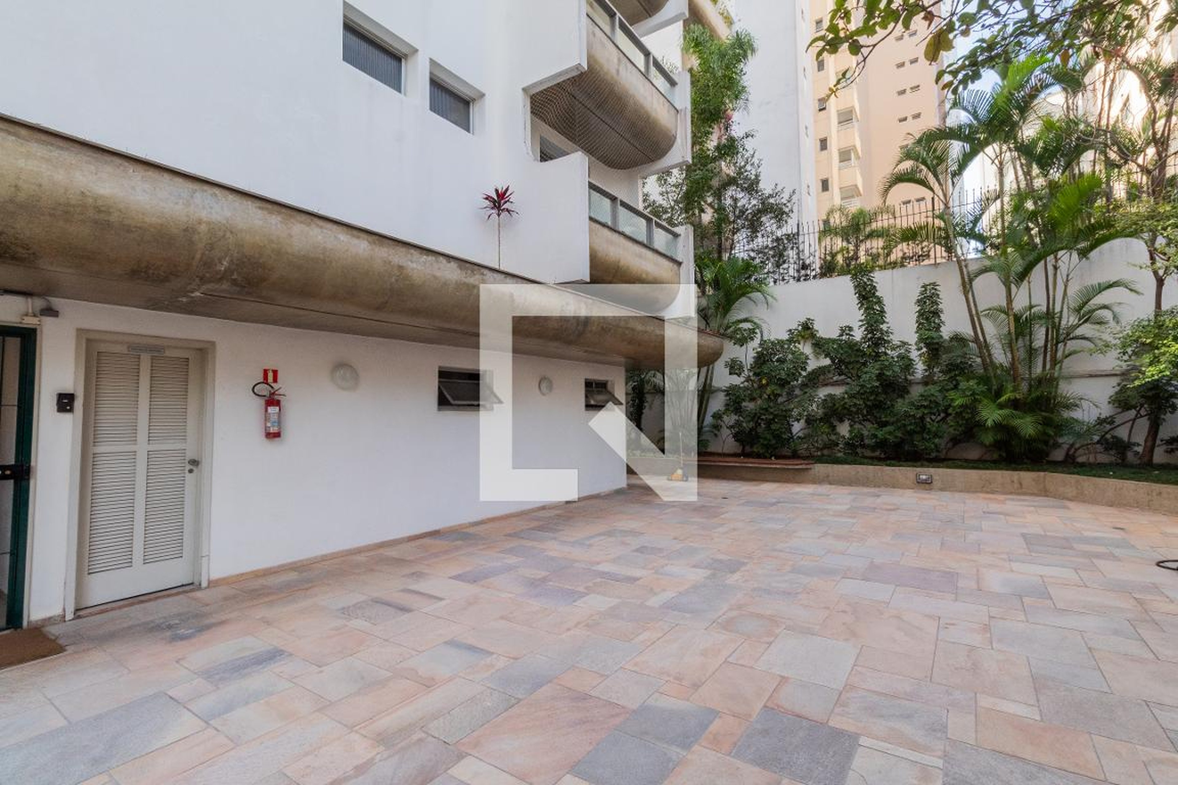 Área comum - Cap D'Antibes