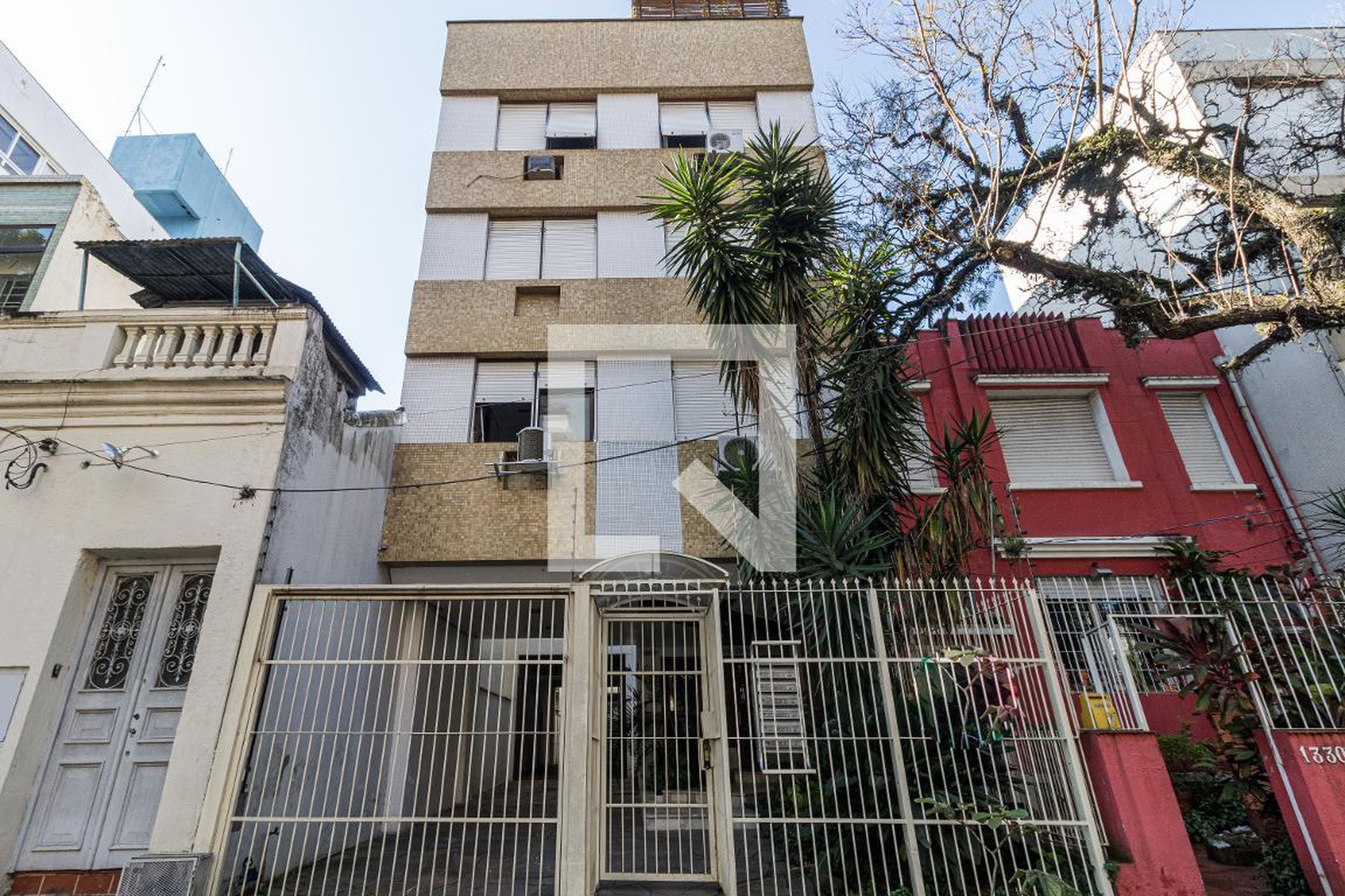 Fachada do Prédio Condomínio em Rua Garibaldi, 1326