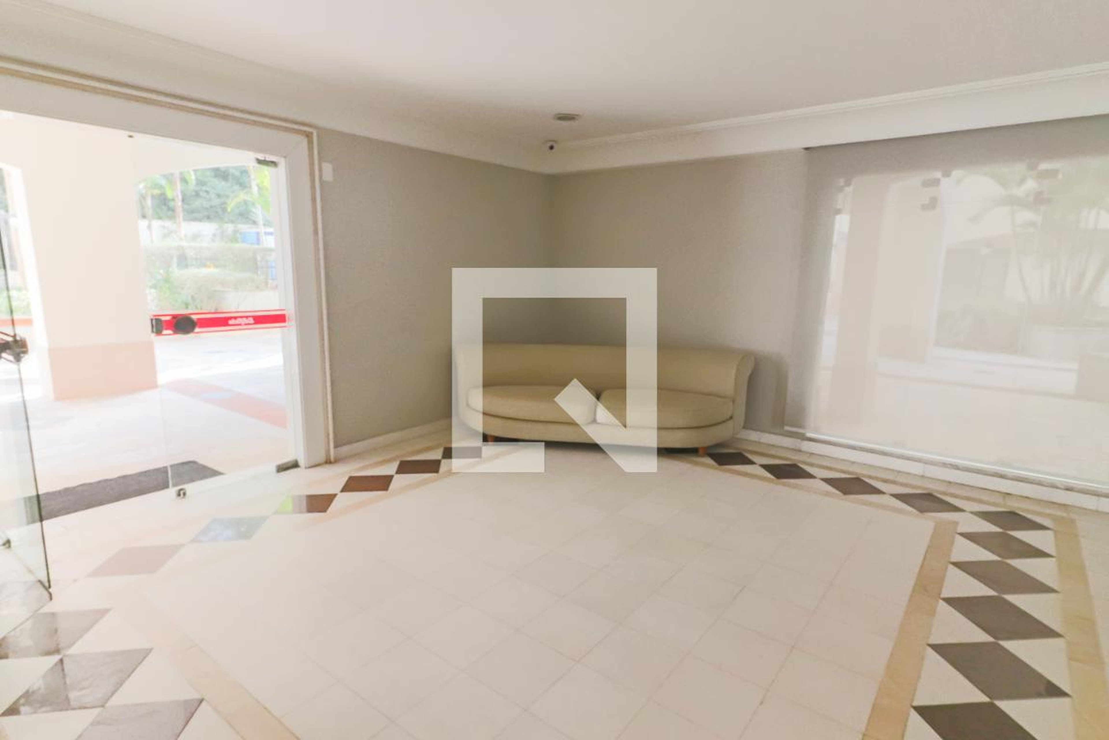 Hall - San Paolo / San Sebastian