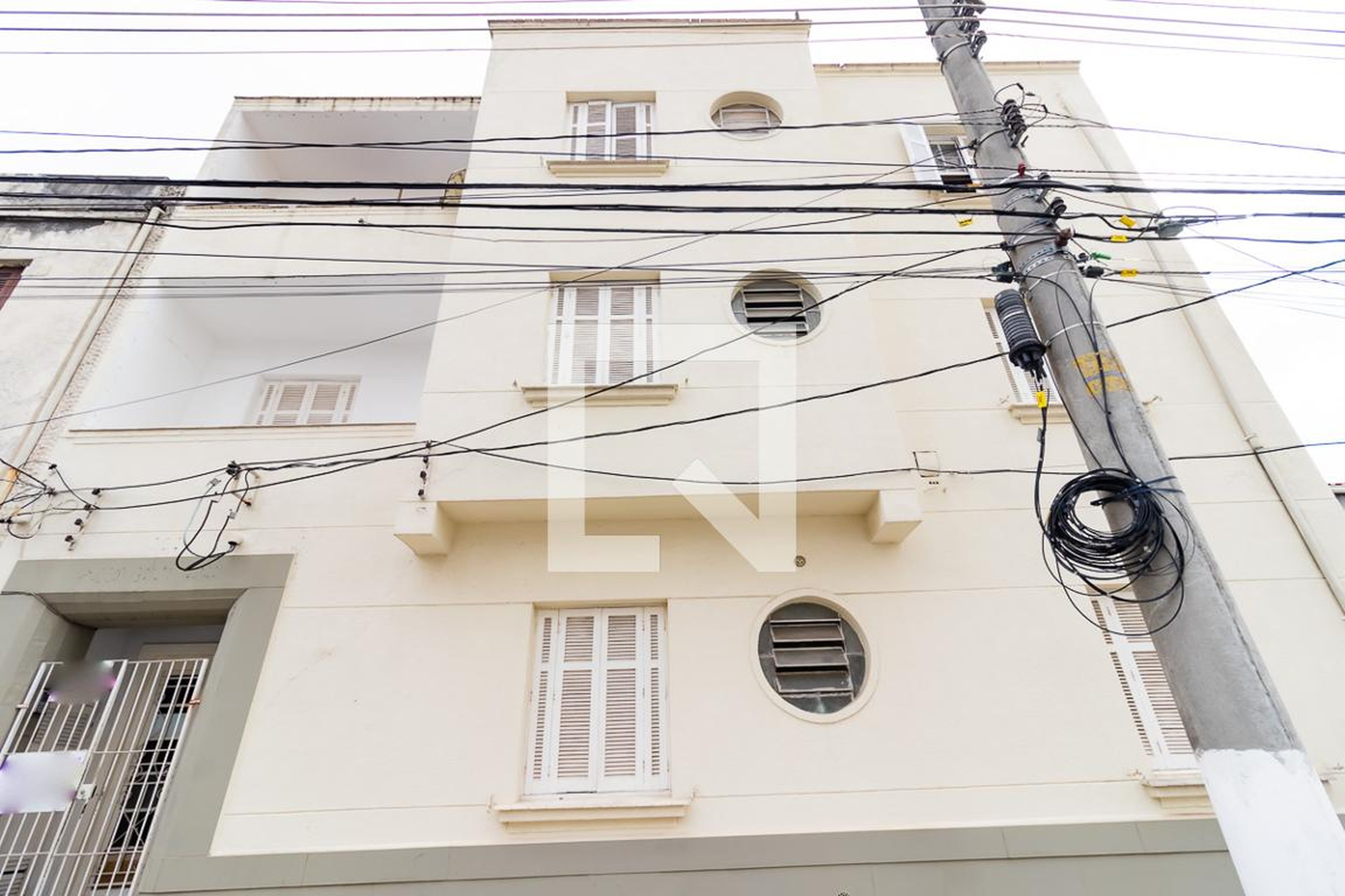 Fachada Condomínio em Rua Saturno, 367