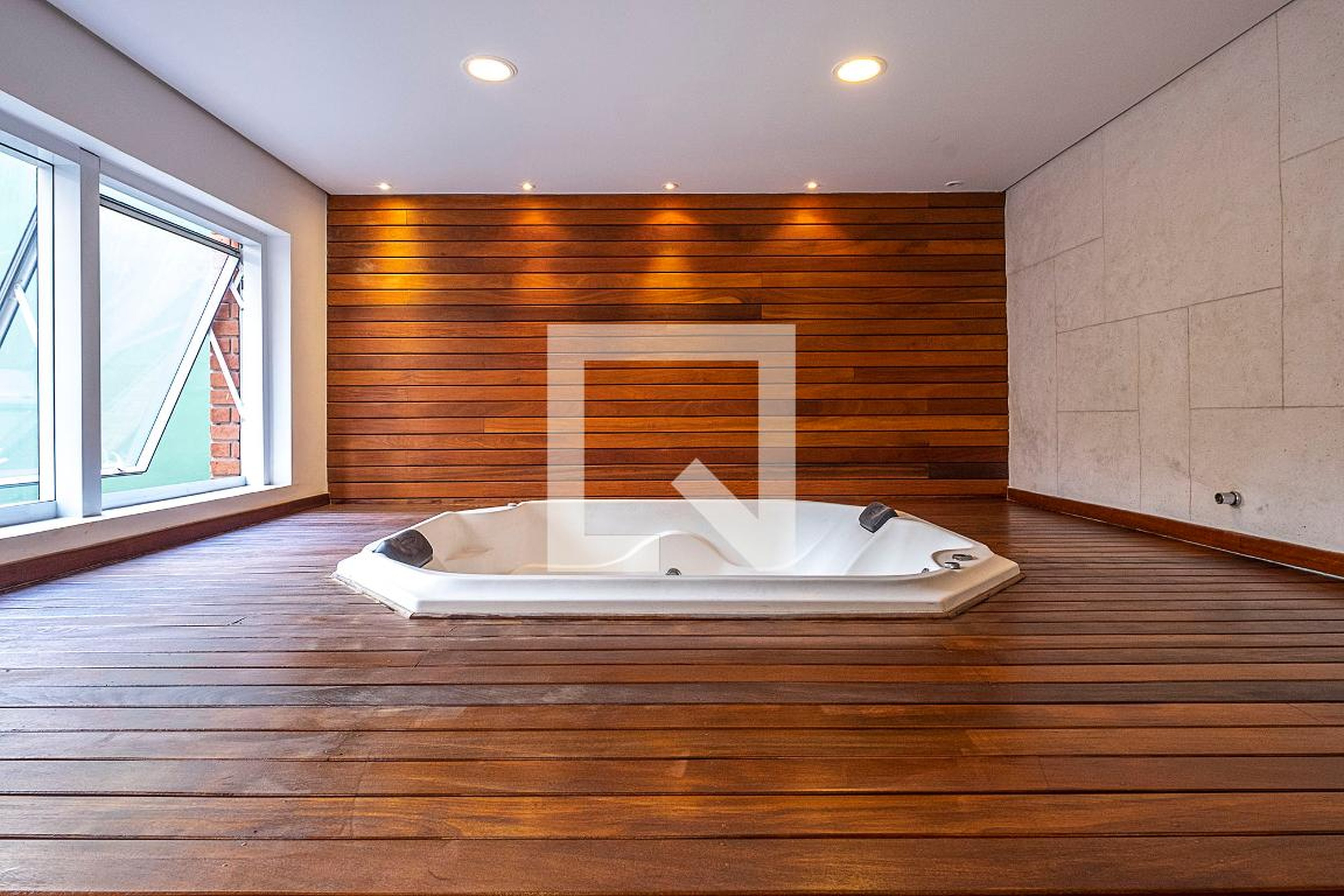 Spa - Edifício Vertical Space