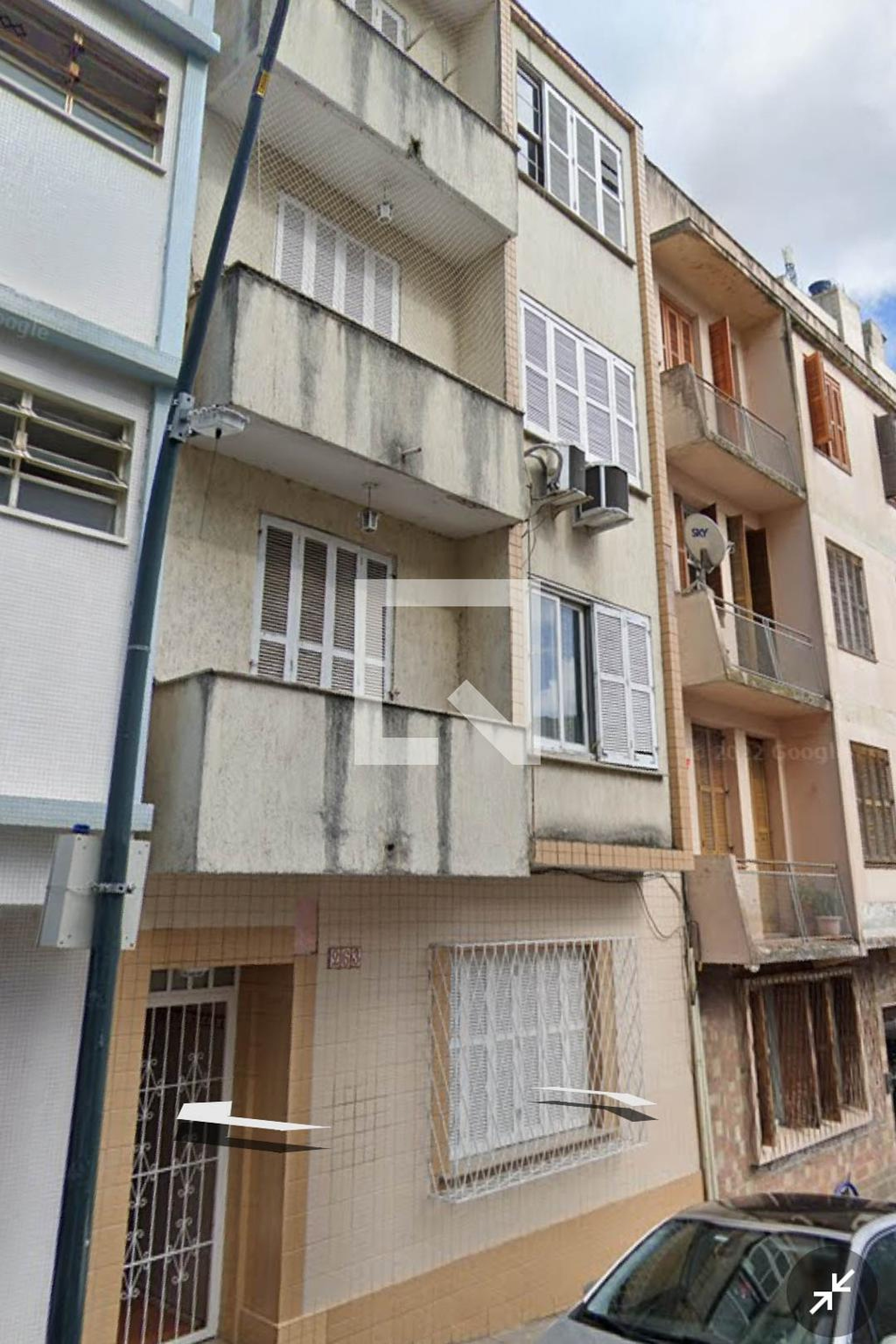 Fachada do Prédio Condomínio em Rua General Portinho, 263
