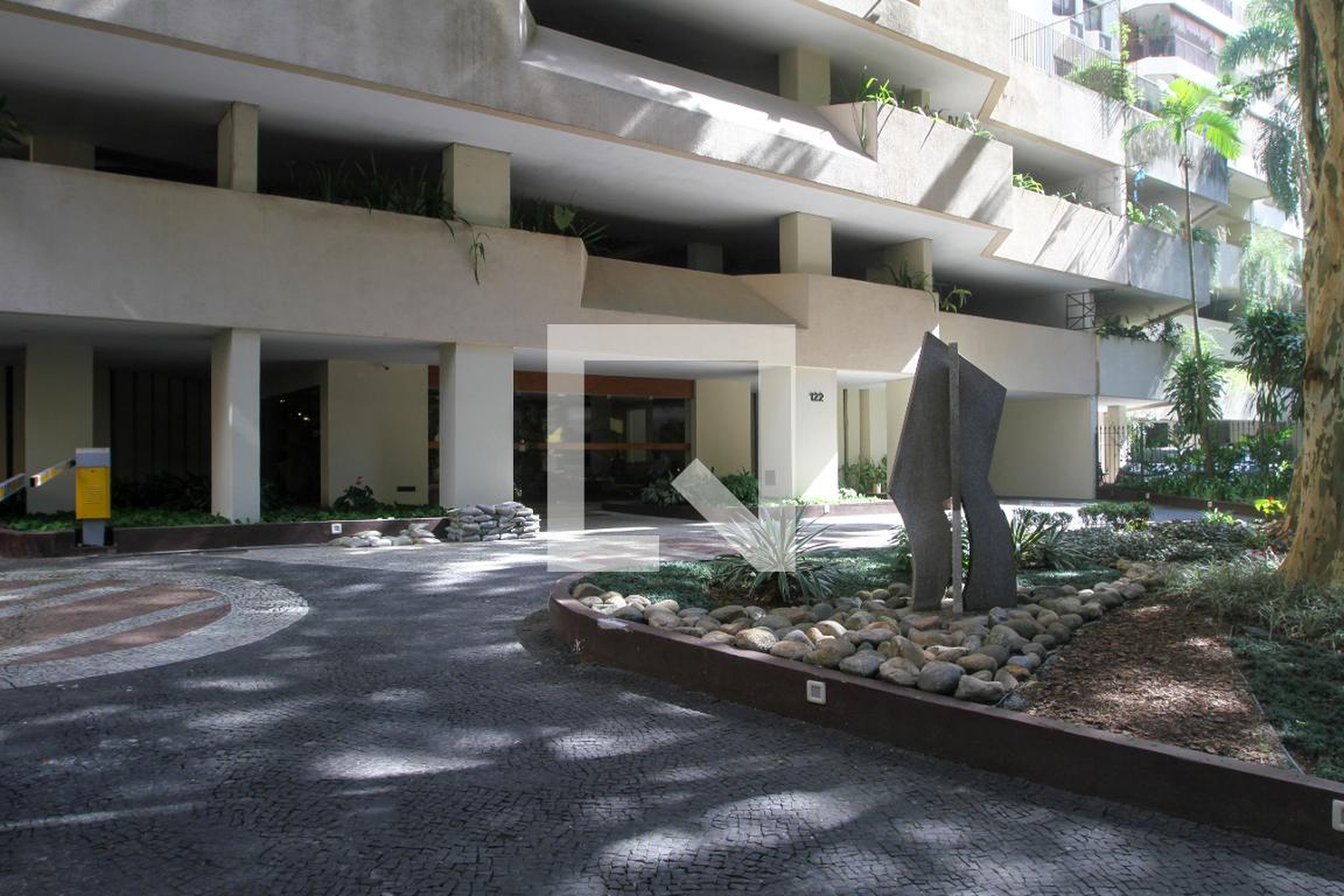 Hall social - Sironi