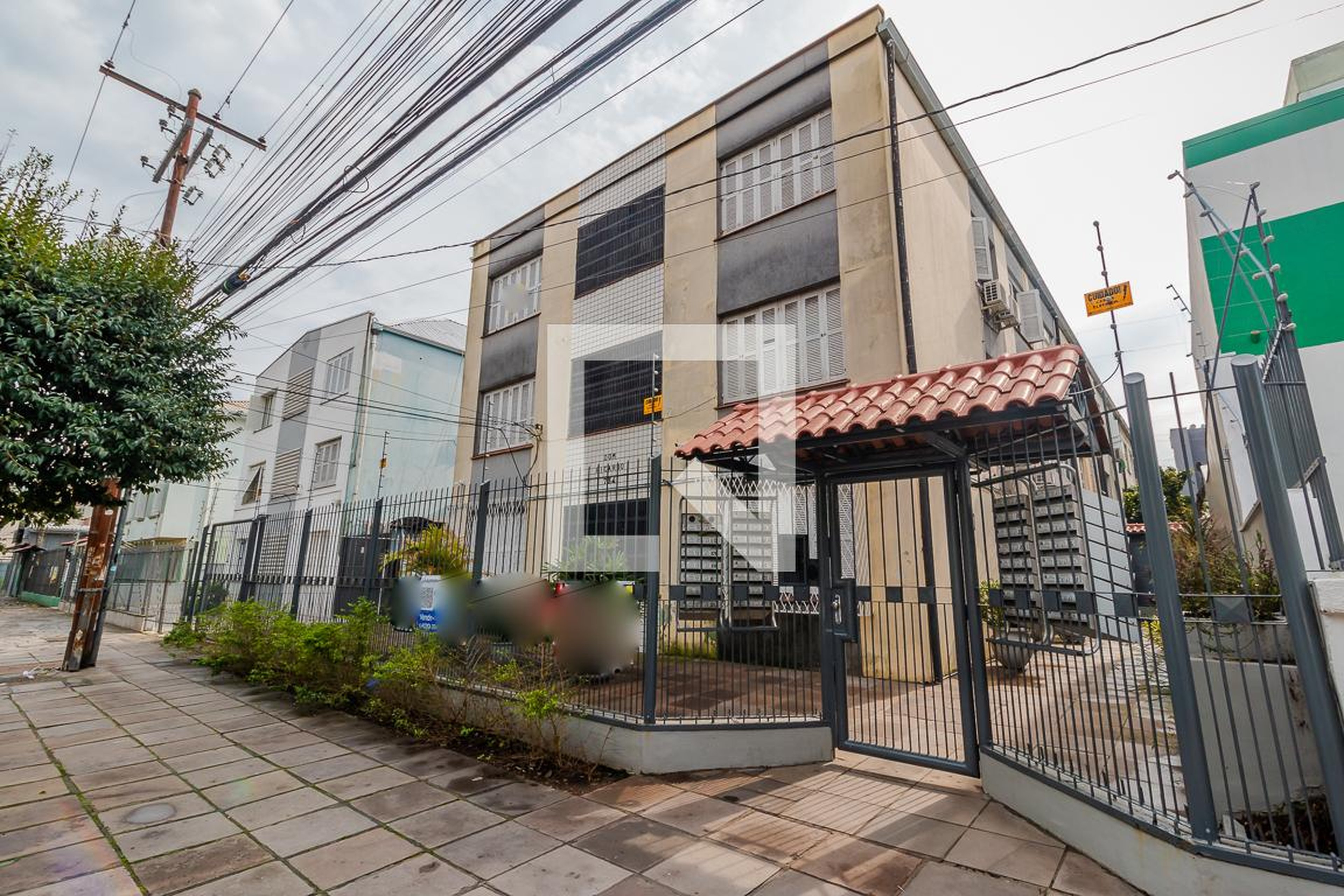 Fachada Condomínio em Rua Marcílio Dias, 734