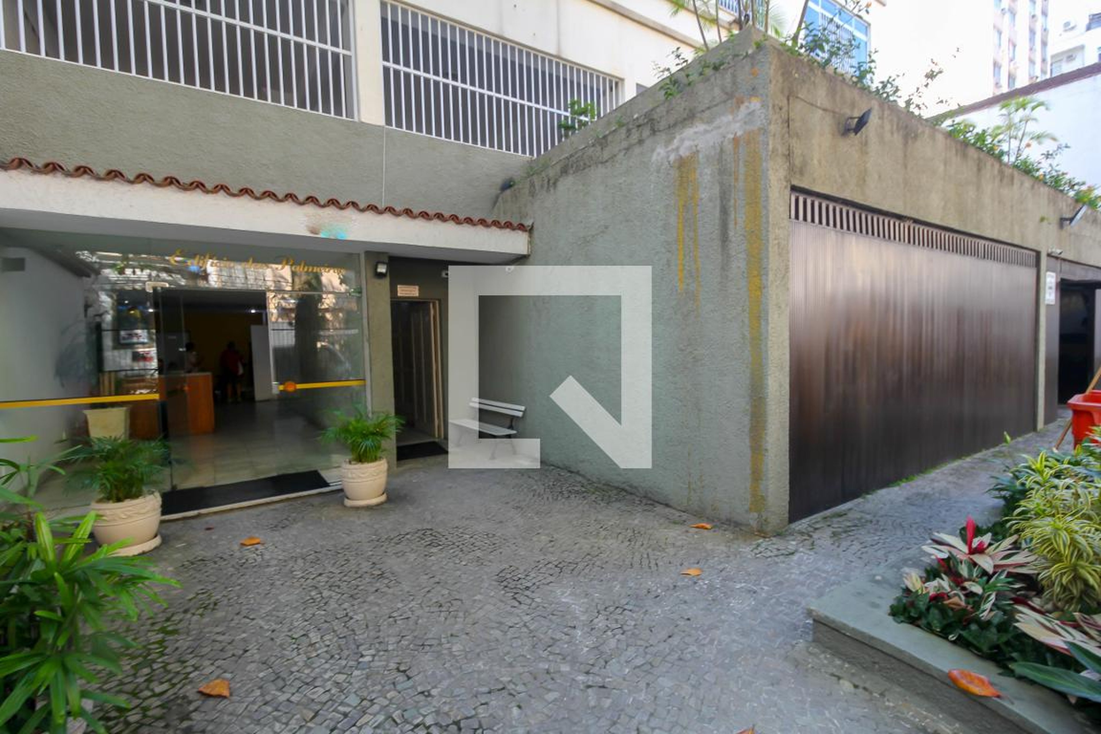 Área Externa - Edifício das Palmeiras