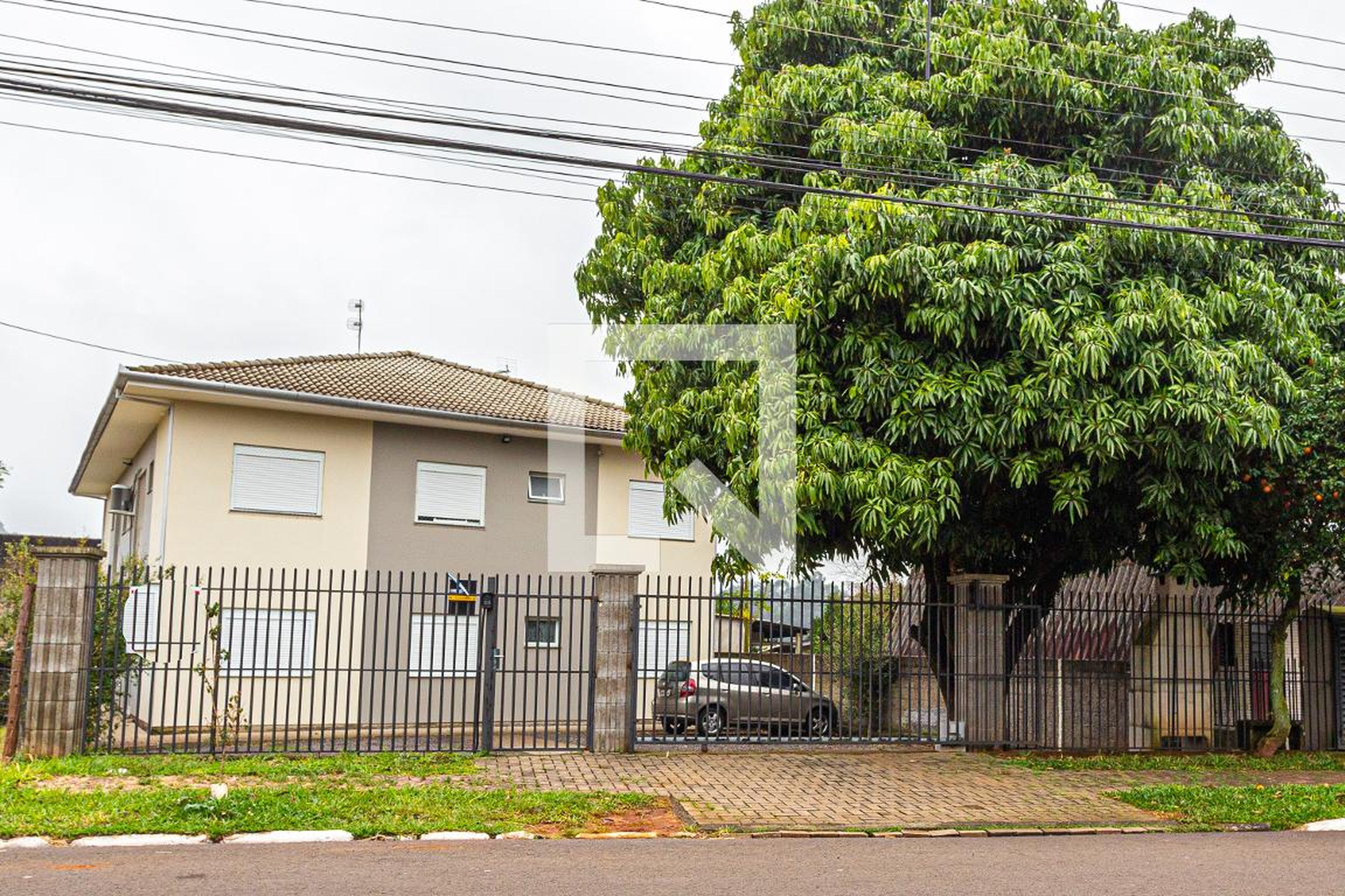 Fachada do Prédio Condomínio em Rua do Bosque, 1714