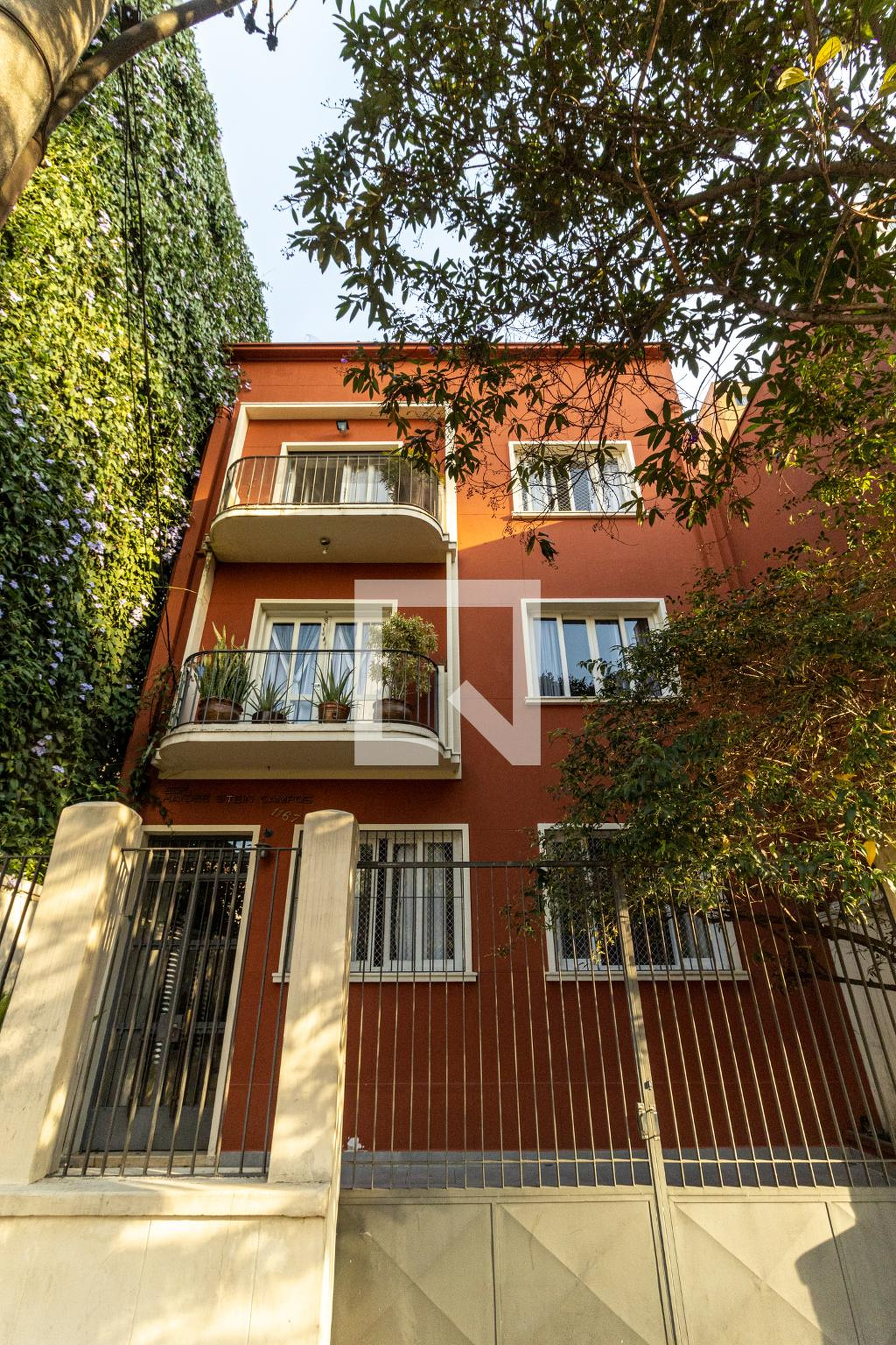 Fachada Condomínio em Rua Guaianases, 1167