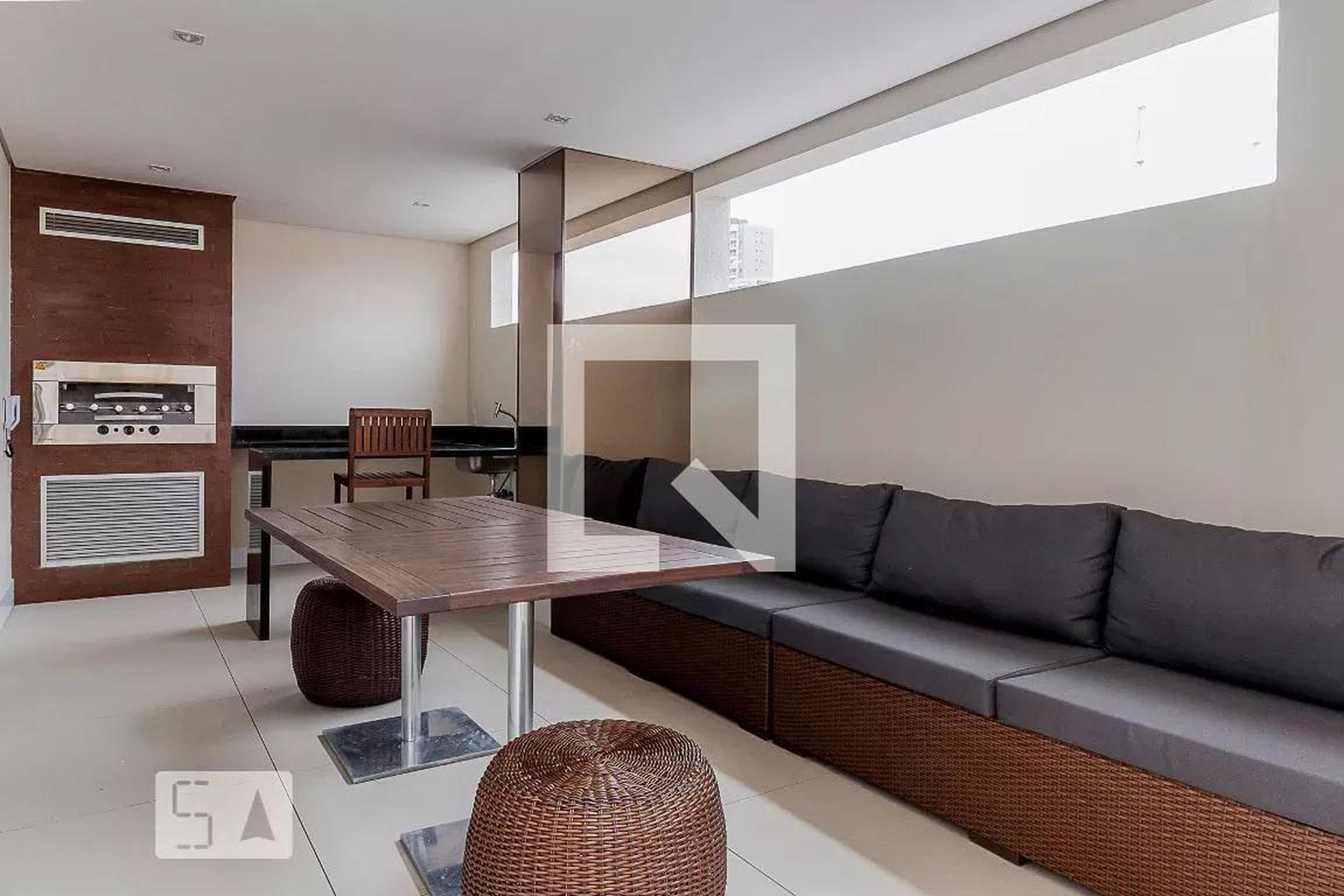 Churrasqueira - Praça Piratininga